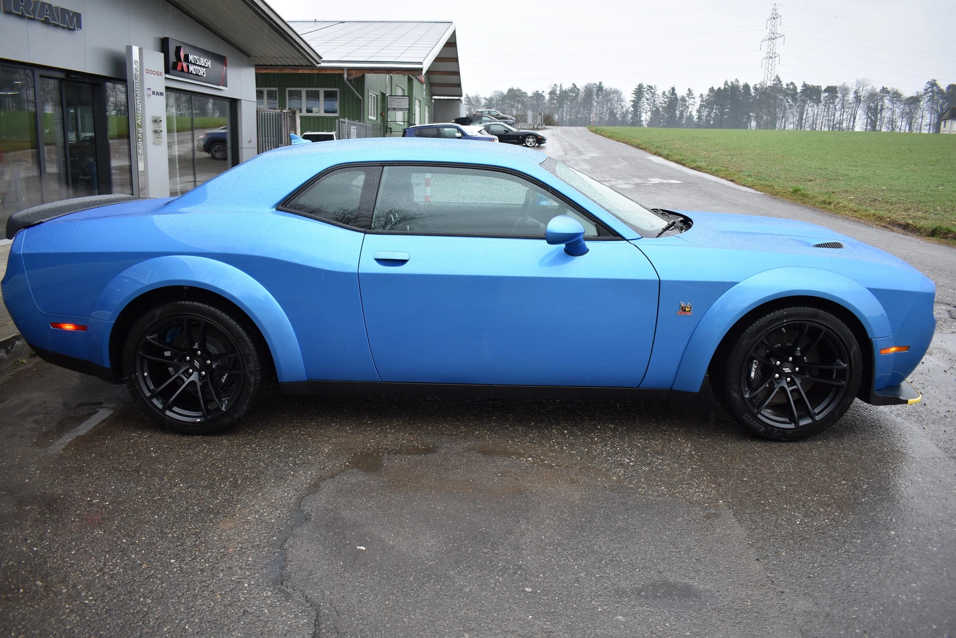 DODGE Challenger R/T Scat Pack 392 Widebody-image-4