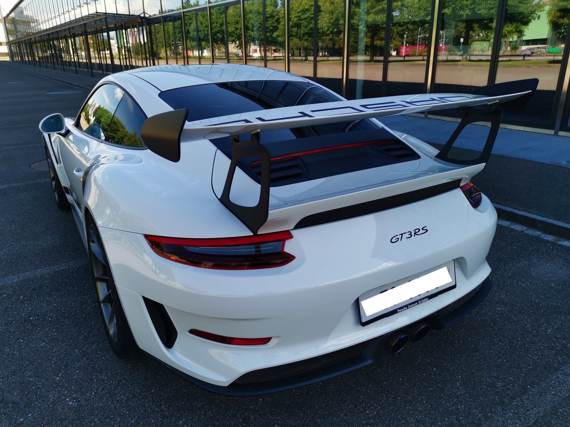 PORSCHE 911 GT3 RS PDK-image-7