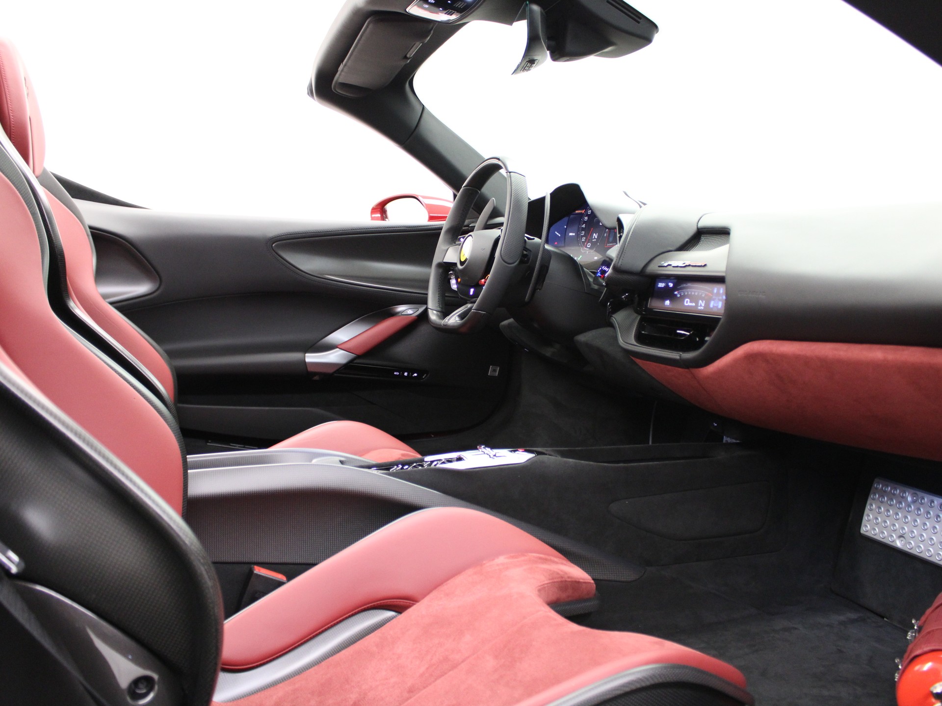 FERRARI SF90 Spider-image-5
