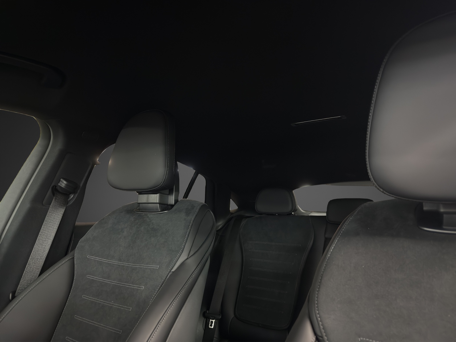 MERCEDES-BENZ GLC Coupé 300 e 4Matic 9G-Tronic-image-13