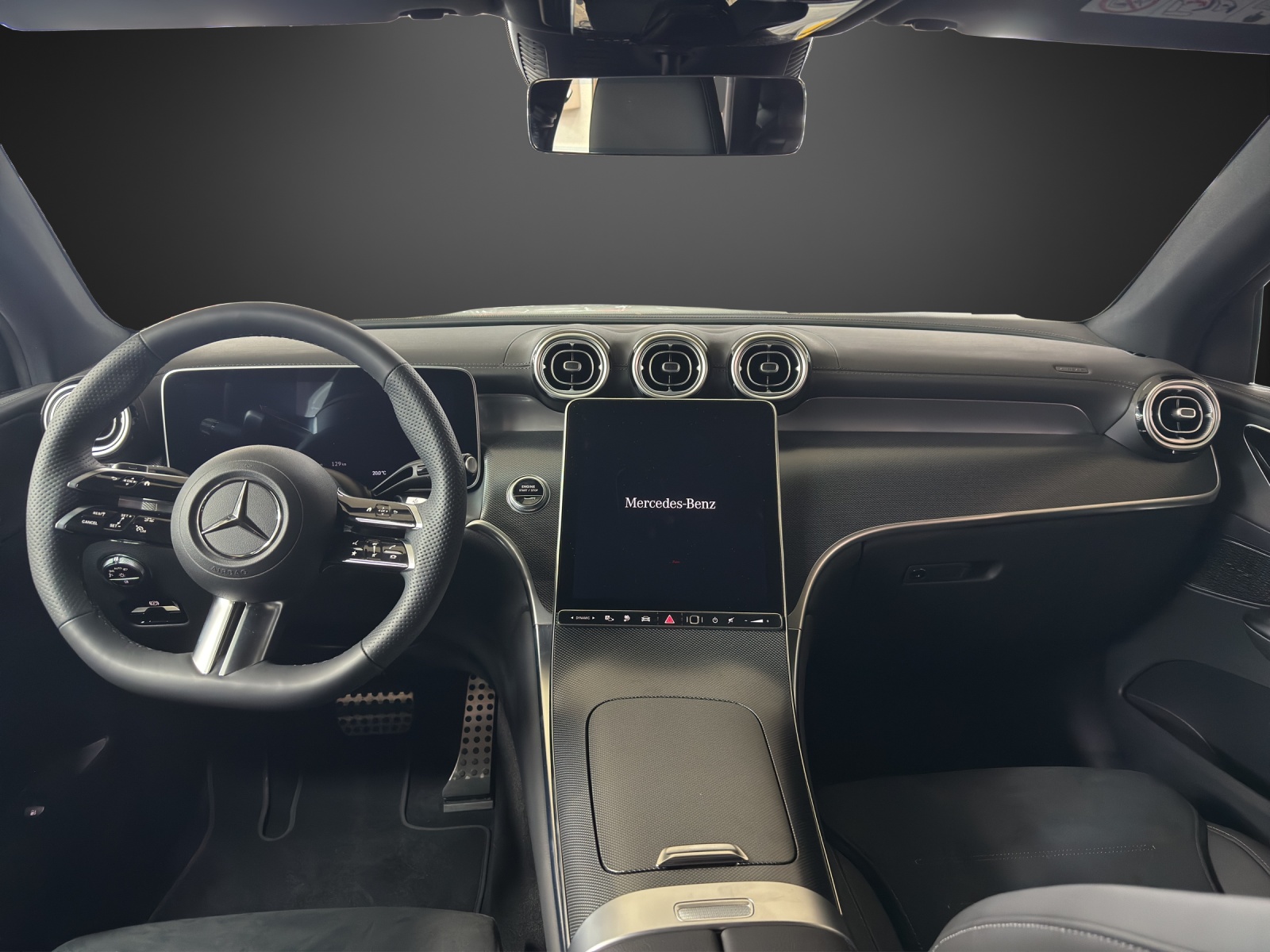MERCEDES-BENZ GLC Coupé 300 e 4Matic 9G-Tronic-image-10