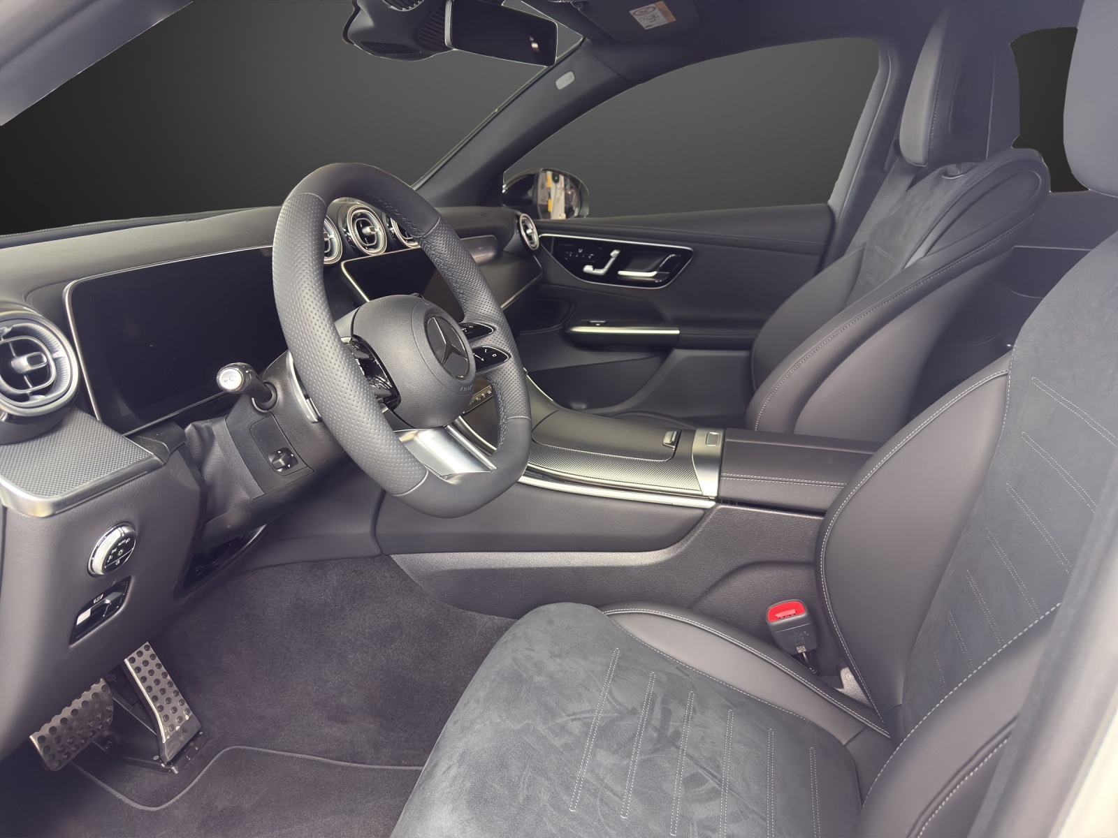 MERCEDES-BENZ GLC Coupé 300 e 4Matic 9G-Tronic-image-9