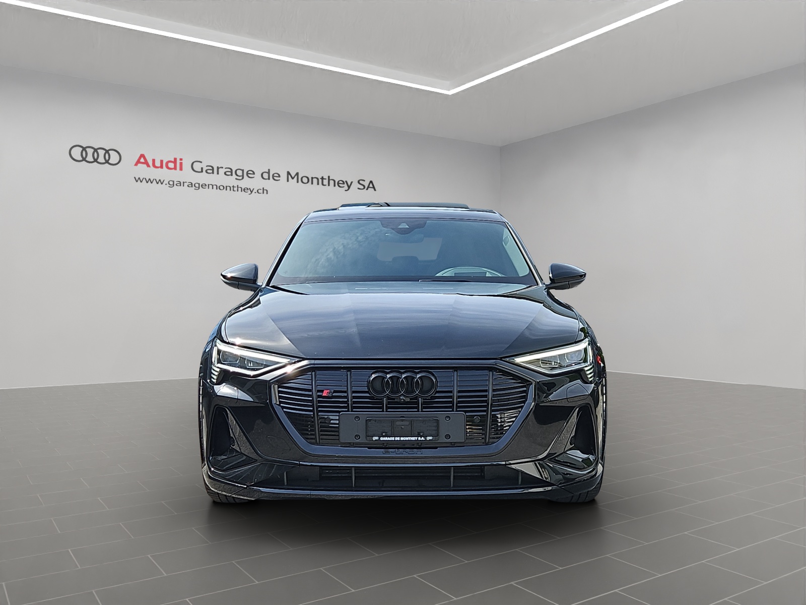 AUDI e-tron S Sportback quattro-image-1
