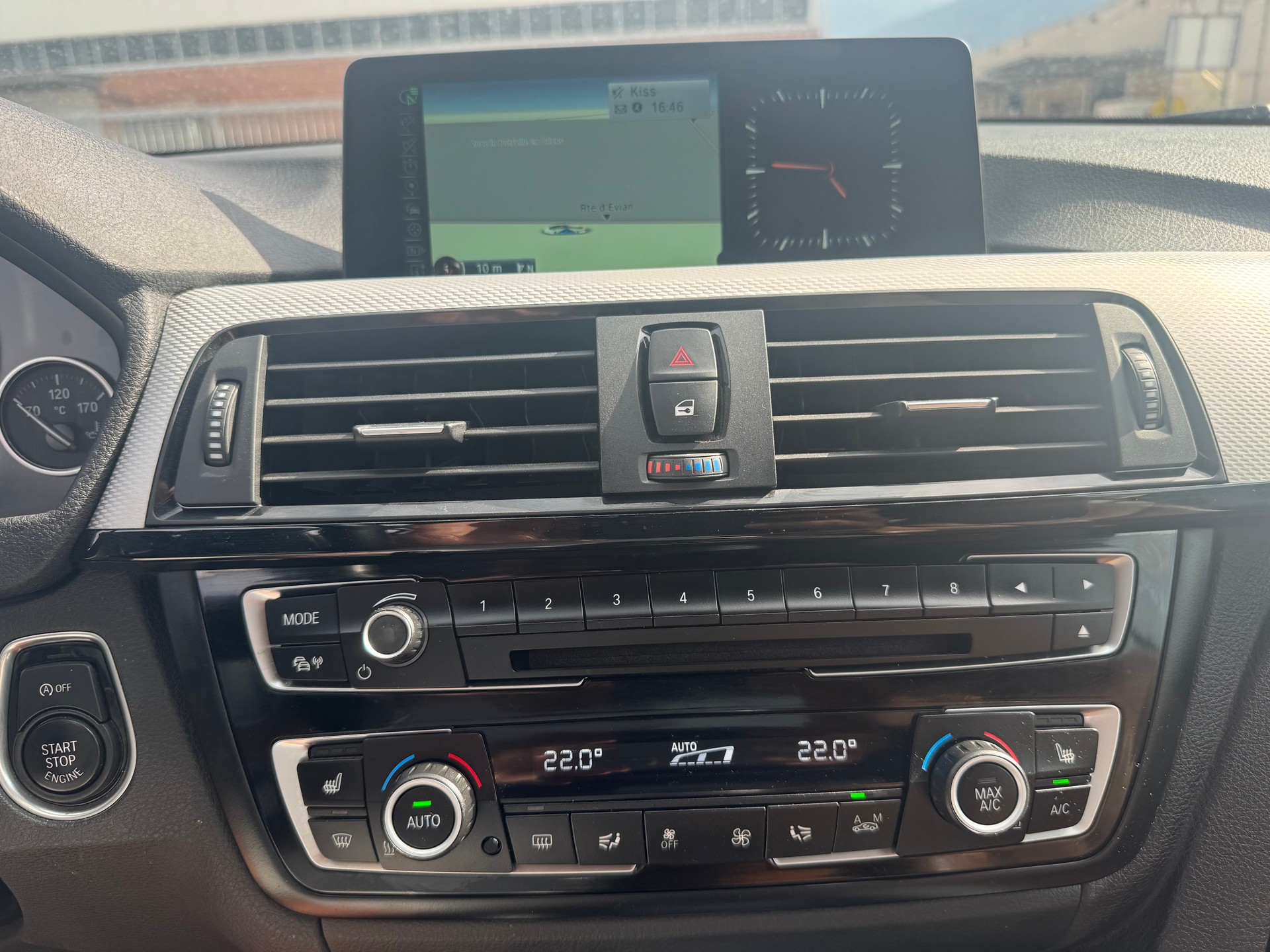 BMW 430i Cabriolet xDrive M Sport Steptronic-image-11