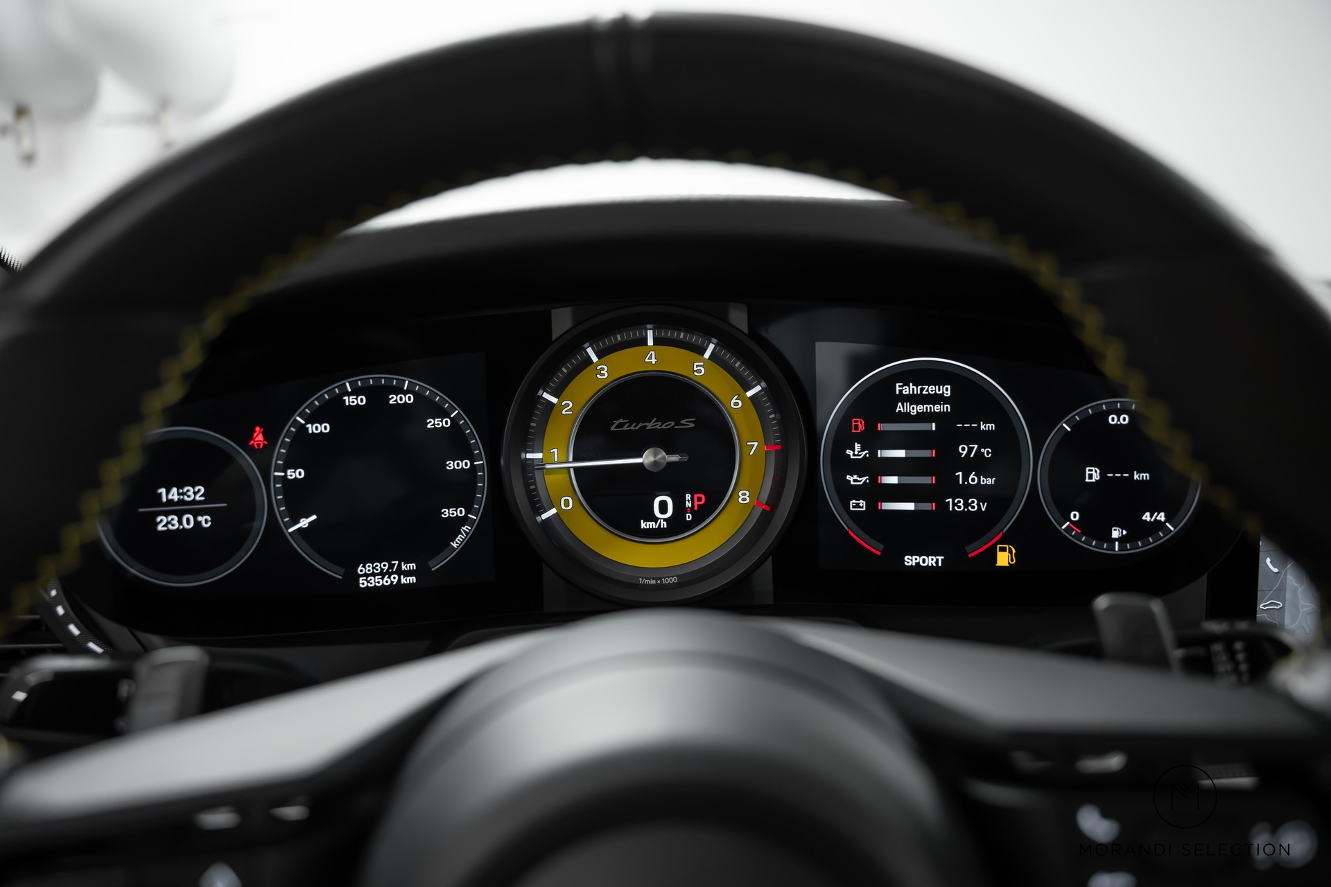 PORSCHE 911 Coupé 3.7 Turbo S PDK-image-26