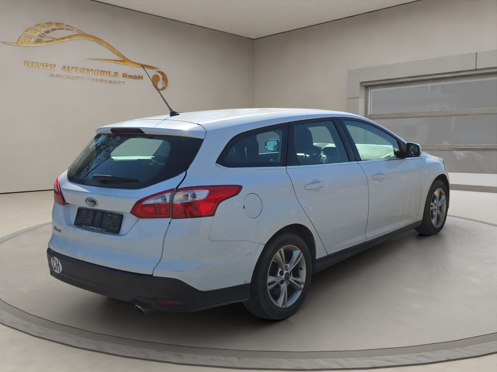FORD Focus 1.6 SCTi Trend-image-4