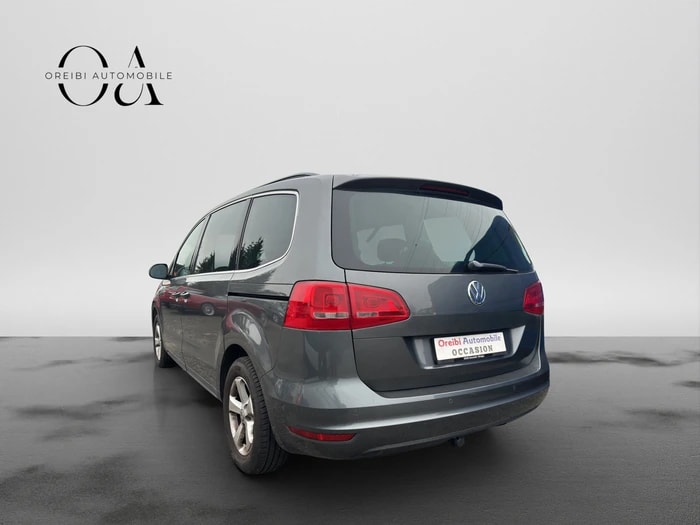VW Sharan 2.0 TDI BlueMotion Technology Trendline DSG-image-3