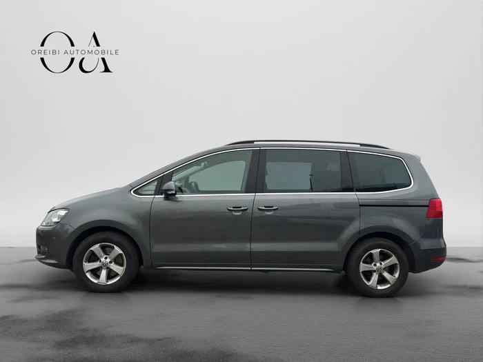 VW Sharan 2.0 TDI BlueMotion Technology Trendline DSG-image-2