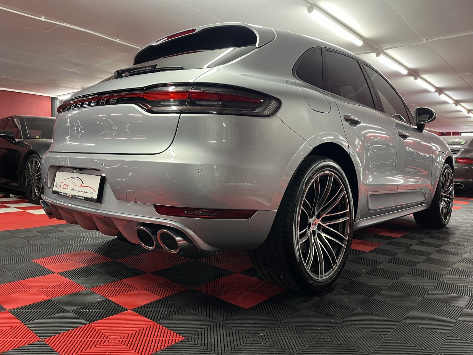 PORSCHE Macan PDK-image-6