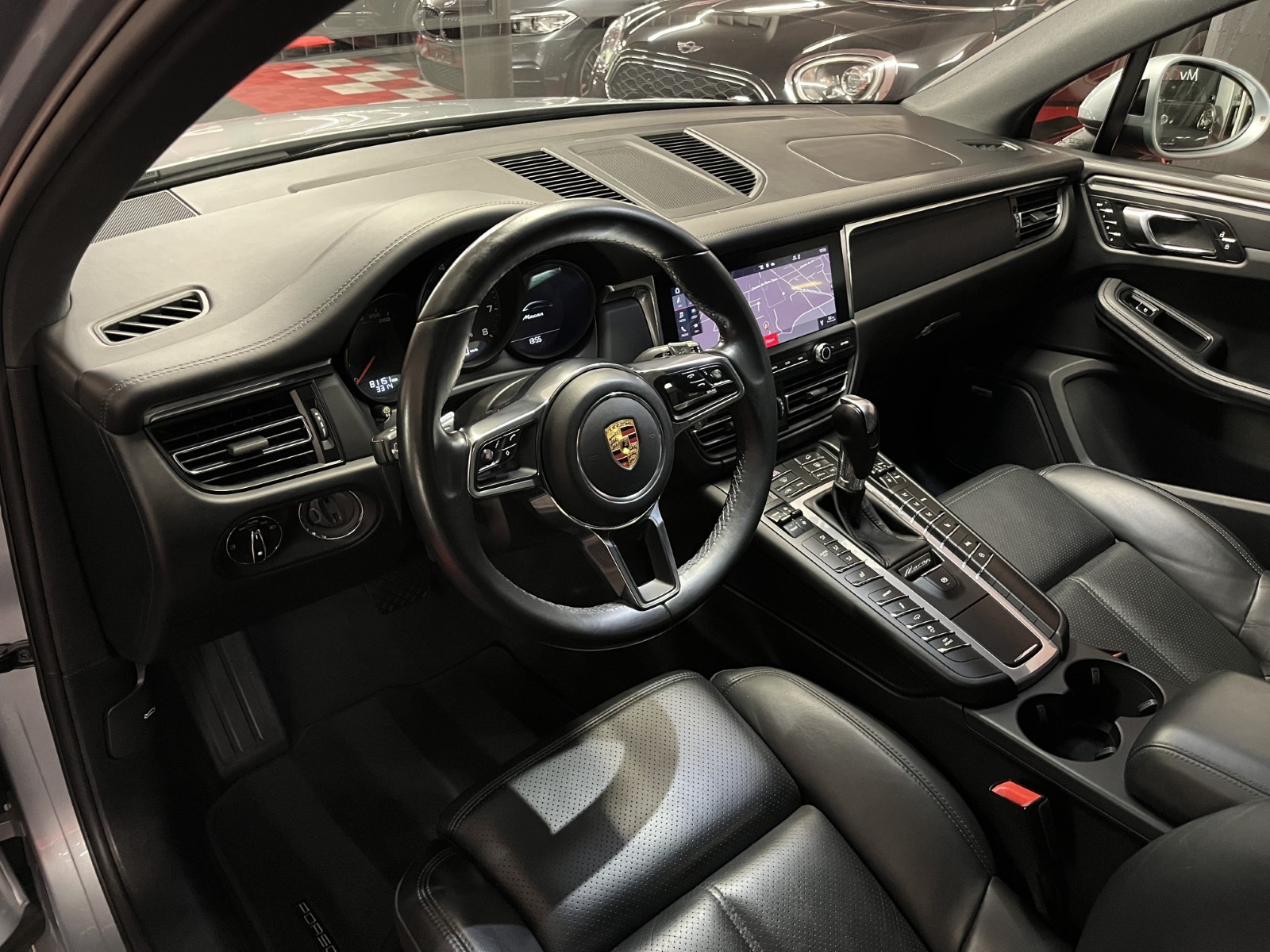 PORSCHE Macan PDK-image-11