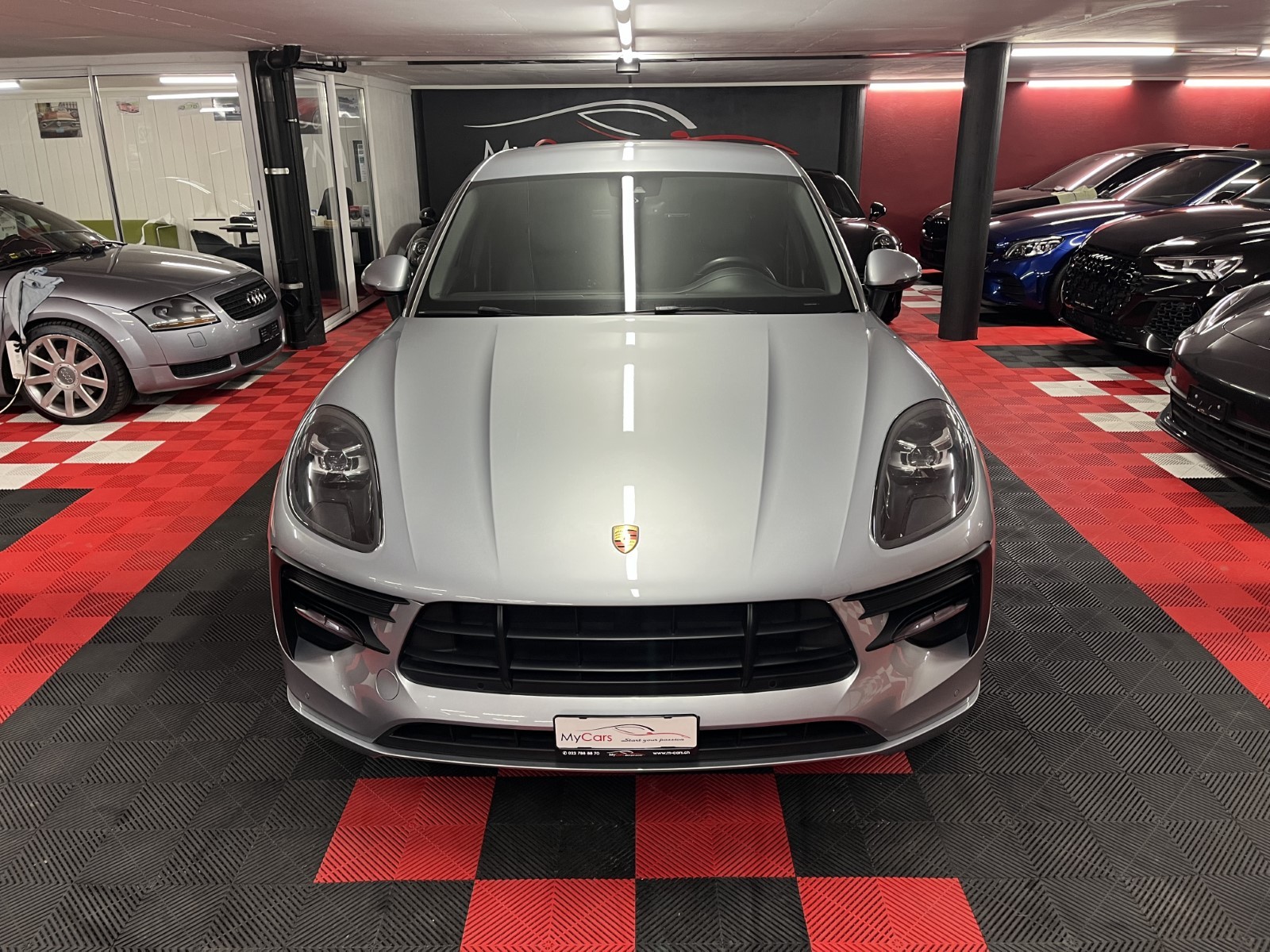 PORSCHE Macan PDK-image-2
