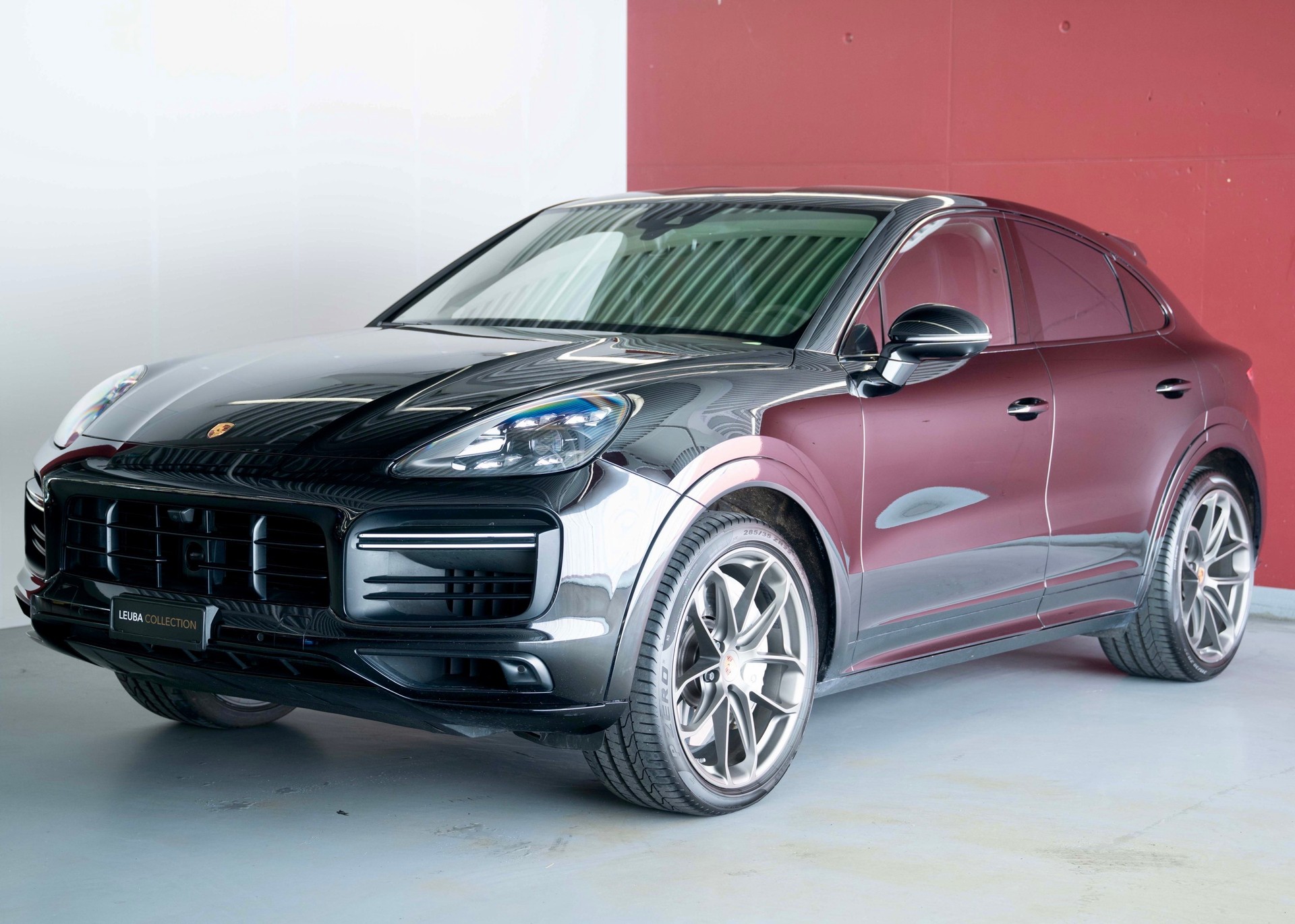 PORSCHE Cayenne Turbo Coupé (Leasing 1.99%, 2nd hand, full Porsche history)-image-4