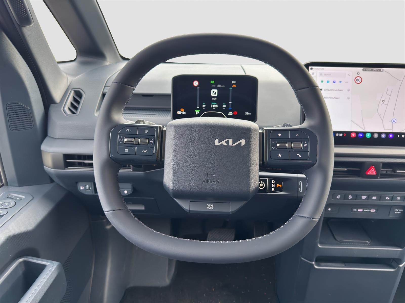 KIA PV5 Passenger 71.2 kWh Elite-image-9