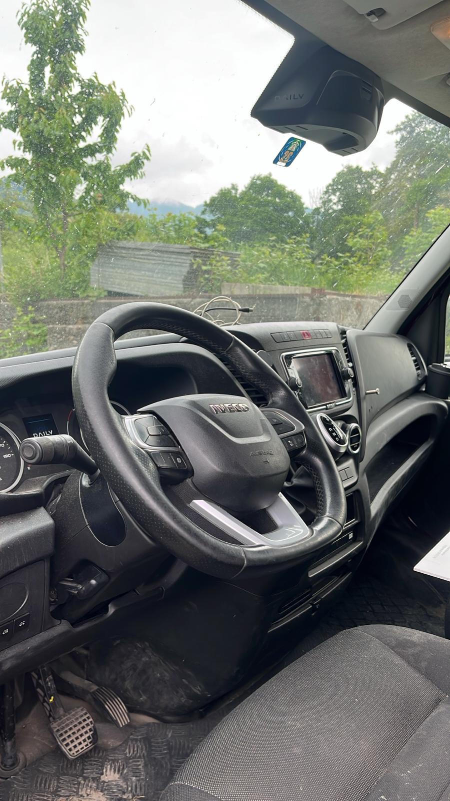 IVECO 35 S 18-image-4