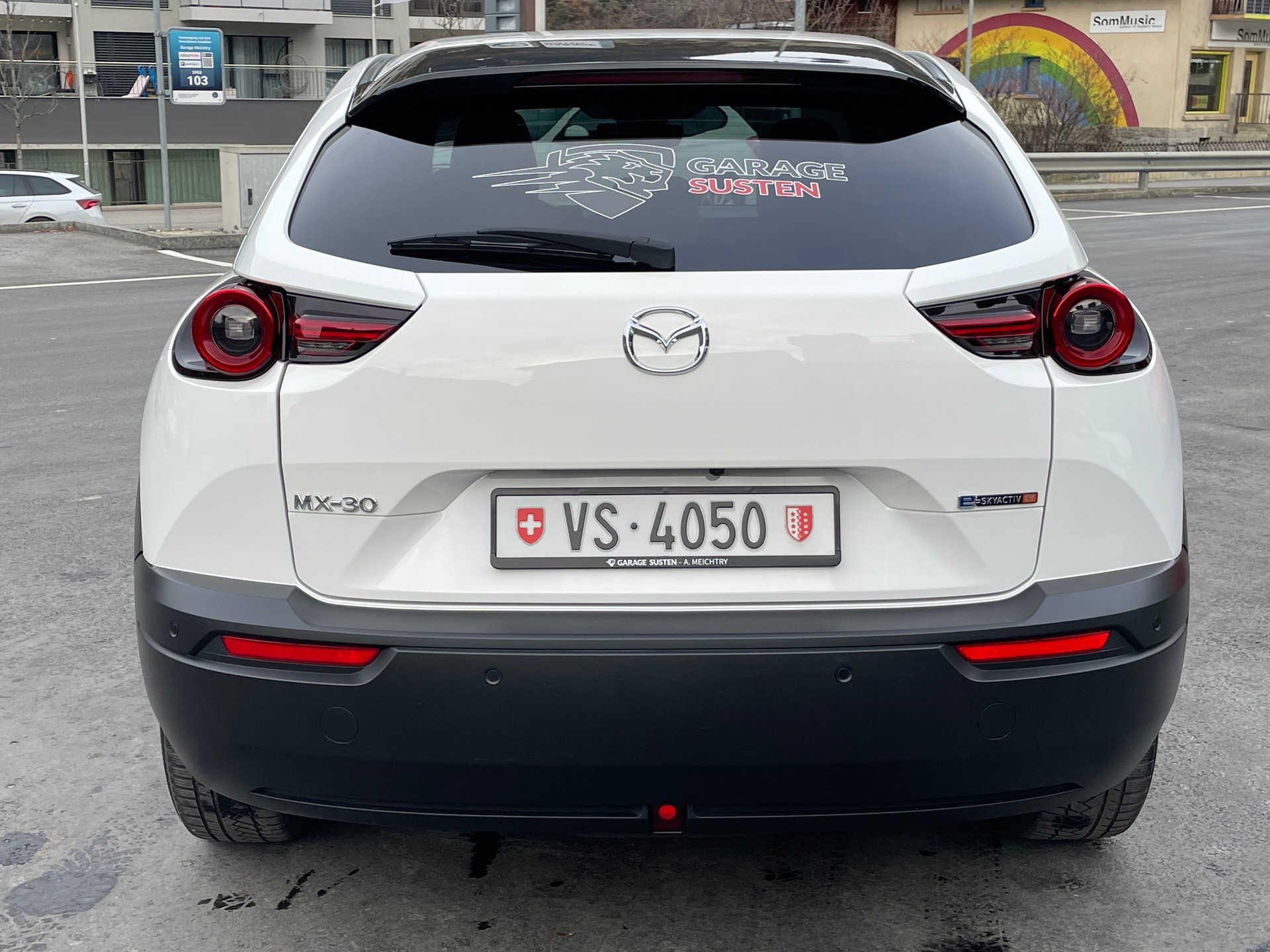 MAZDA MX-30 PHEV e-Skyactiv R-EV 170 Advantage-showroom-element-3