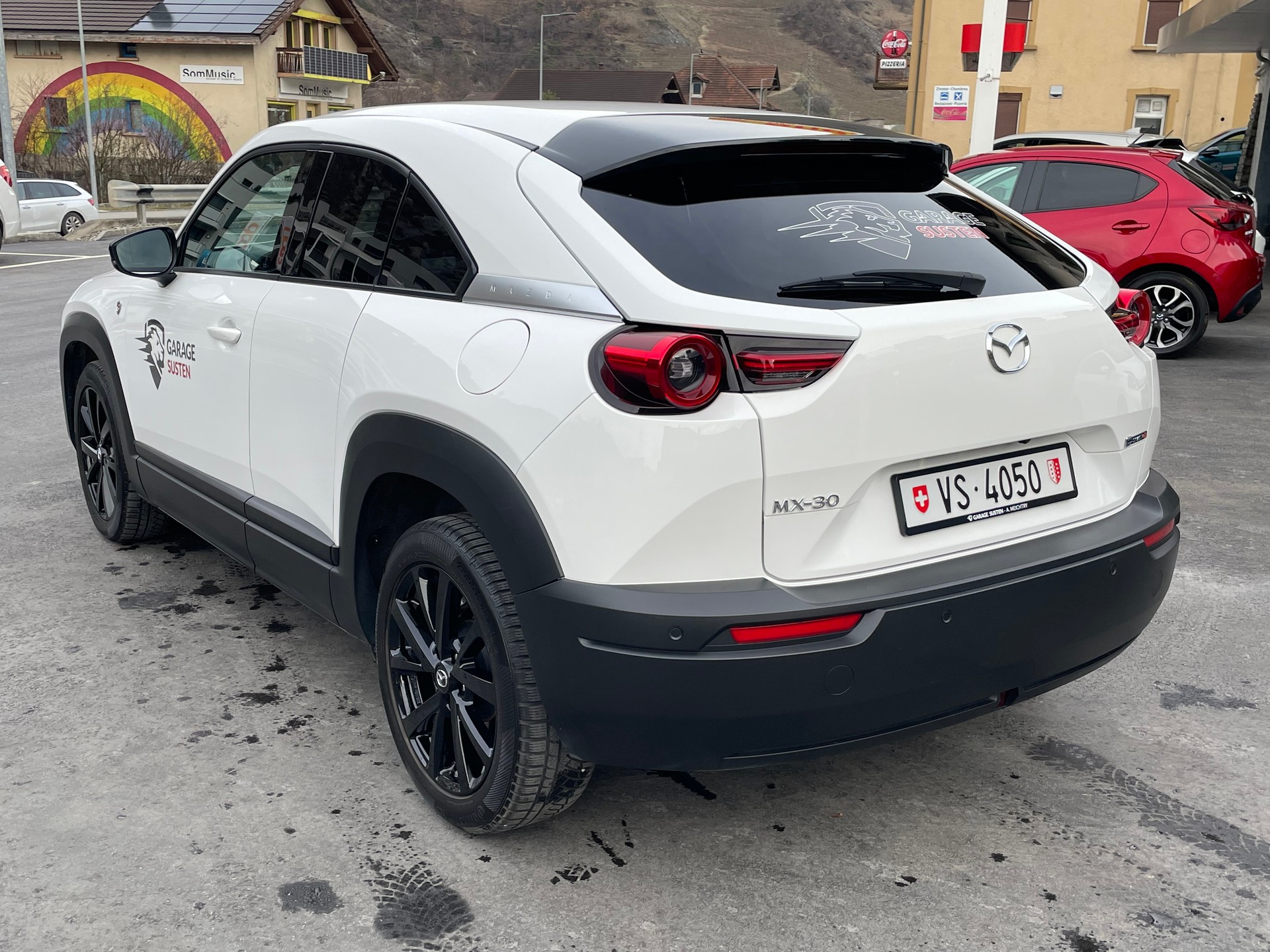 MAZDA MX-30 PHEV e-Skyactiv R-EV 170 Advantage-showroom-element-2