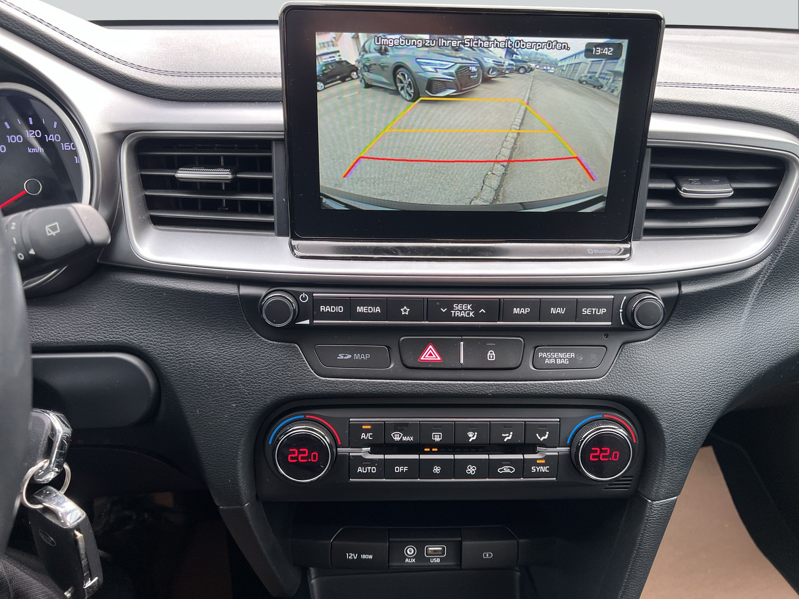 KIA Sportswagon 1.0 T-GDi Trend-image-12