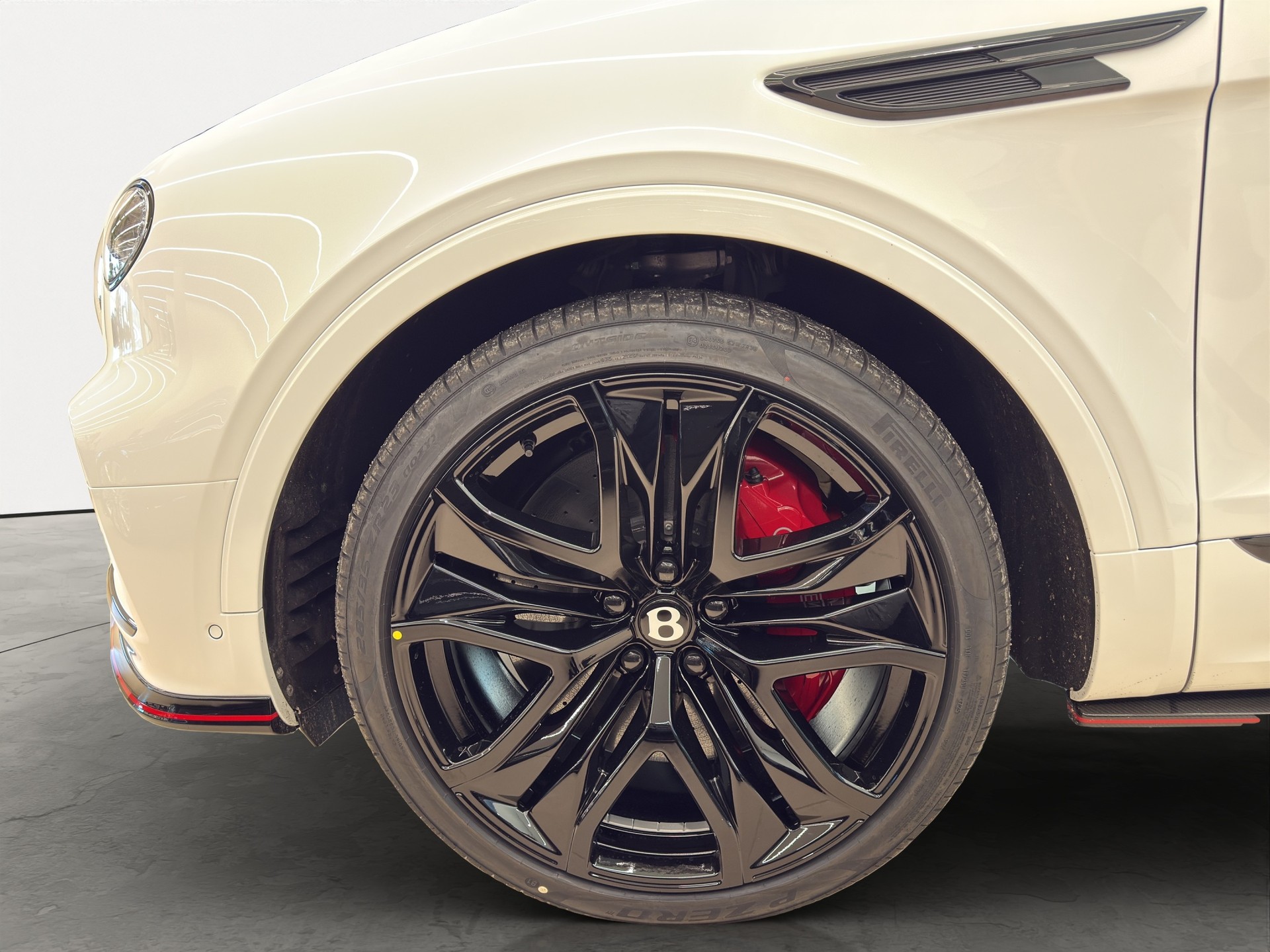 BENTLEY Bentayga Speed-image-4