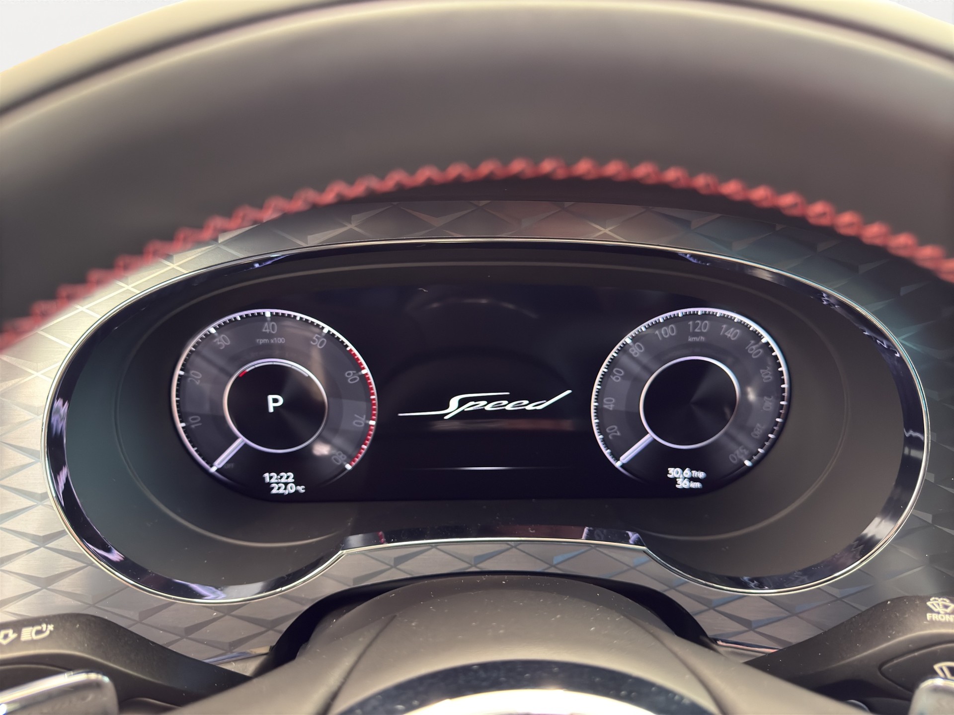 BENTLEY Bentayga Speed-image-6