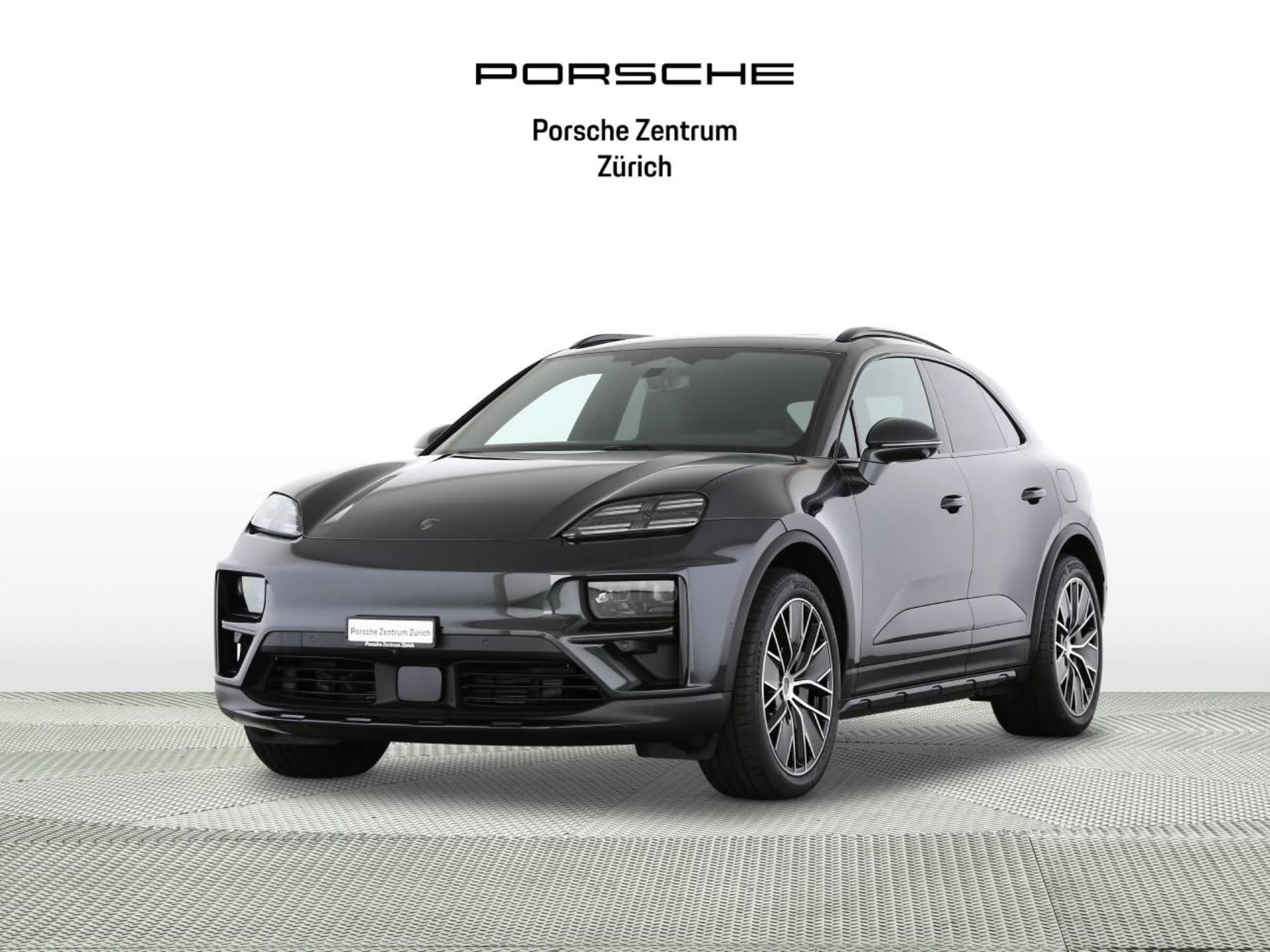 PORSCHE Macan Turbo-image-0