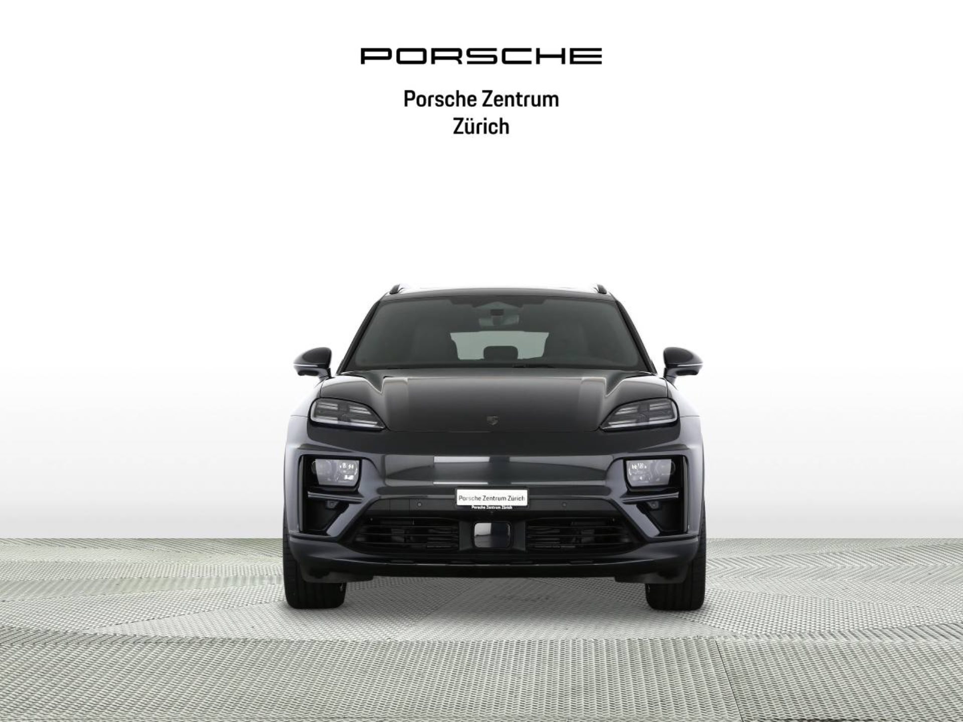 PORSCHE Macan Turbo-image-6