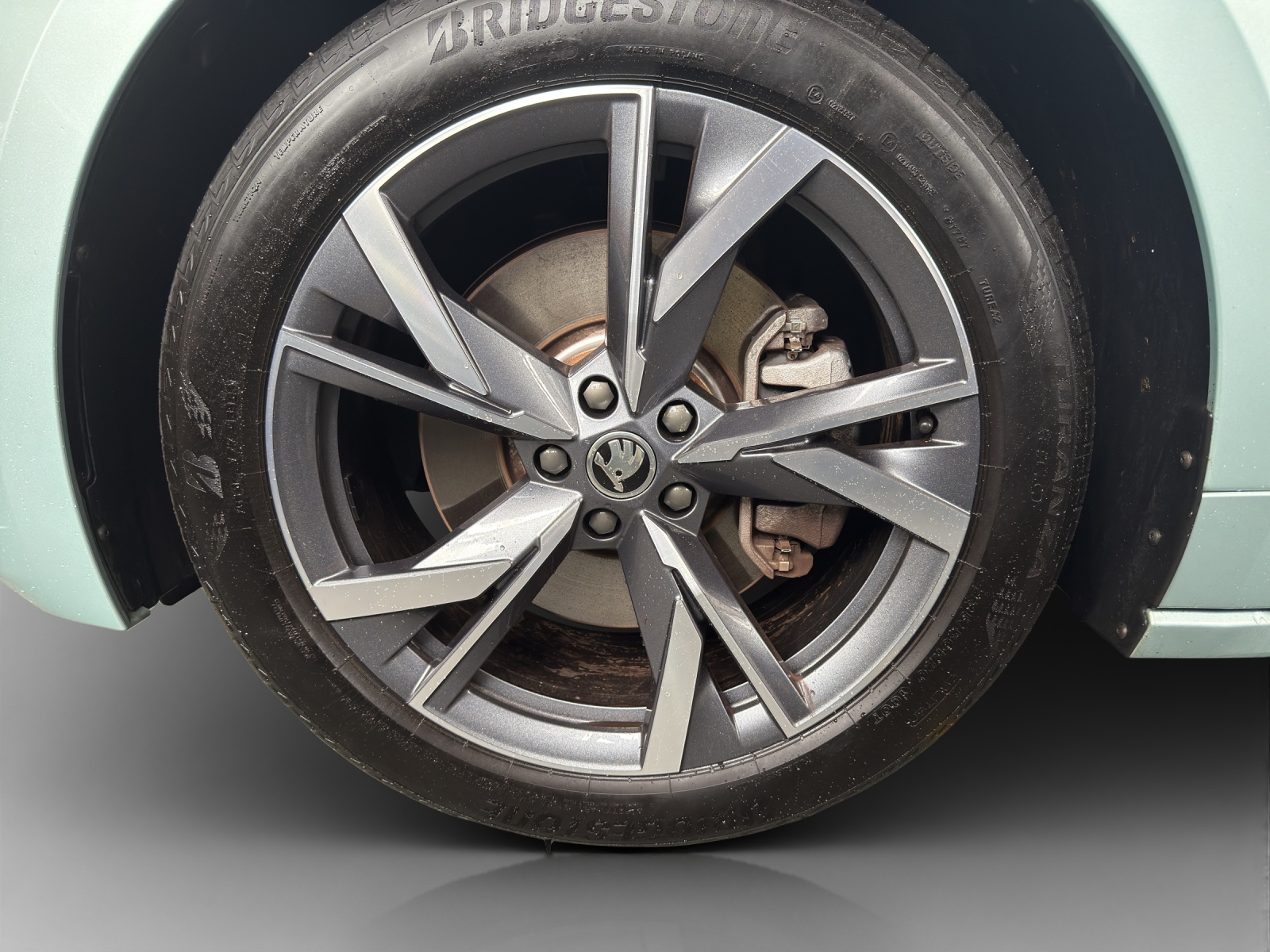 SKODA Enyaq iV 80x SportLine-image-13