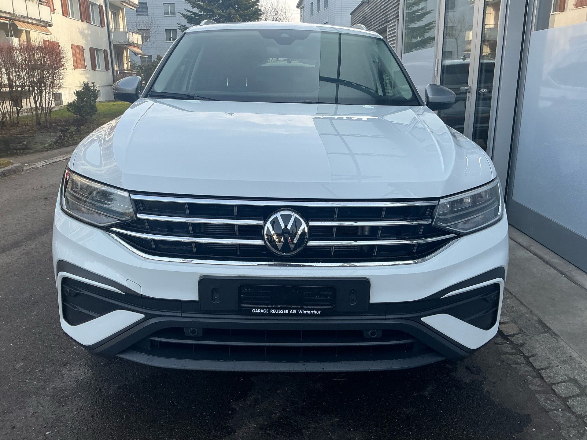 VW Tiguan Allspace 1.5 TSI DSG *** 7 - SITZE & ANHÄNGEKUPPLUNG ***-image-1