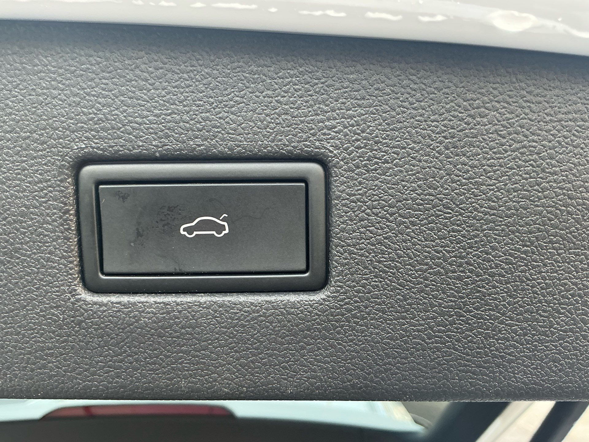 VW Tiguan Allspace 1.5 TSI DSG *** 7 - SITZE & ANHÄNGEKUPPLUNG ***-image-26