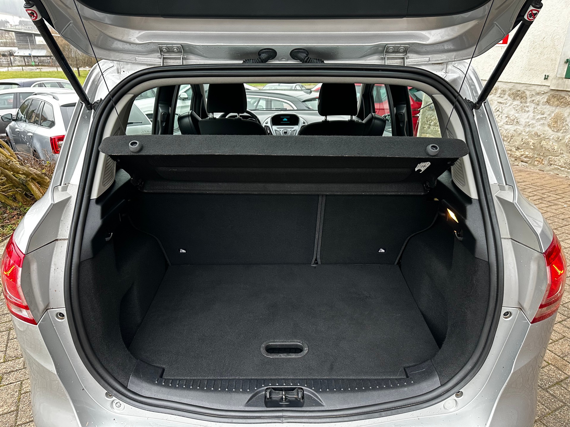 FORD B-Max 1.6 Ti-VCT Trend PowerShift-image-9
