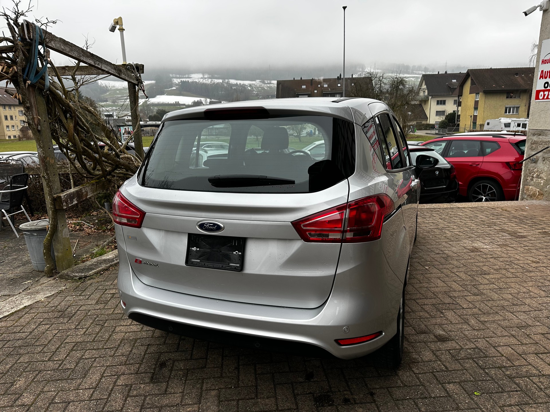 FORD B-Max 1.6 Ti-VCT Trend PowerShift-image-1