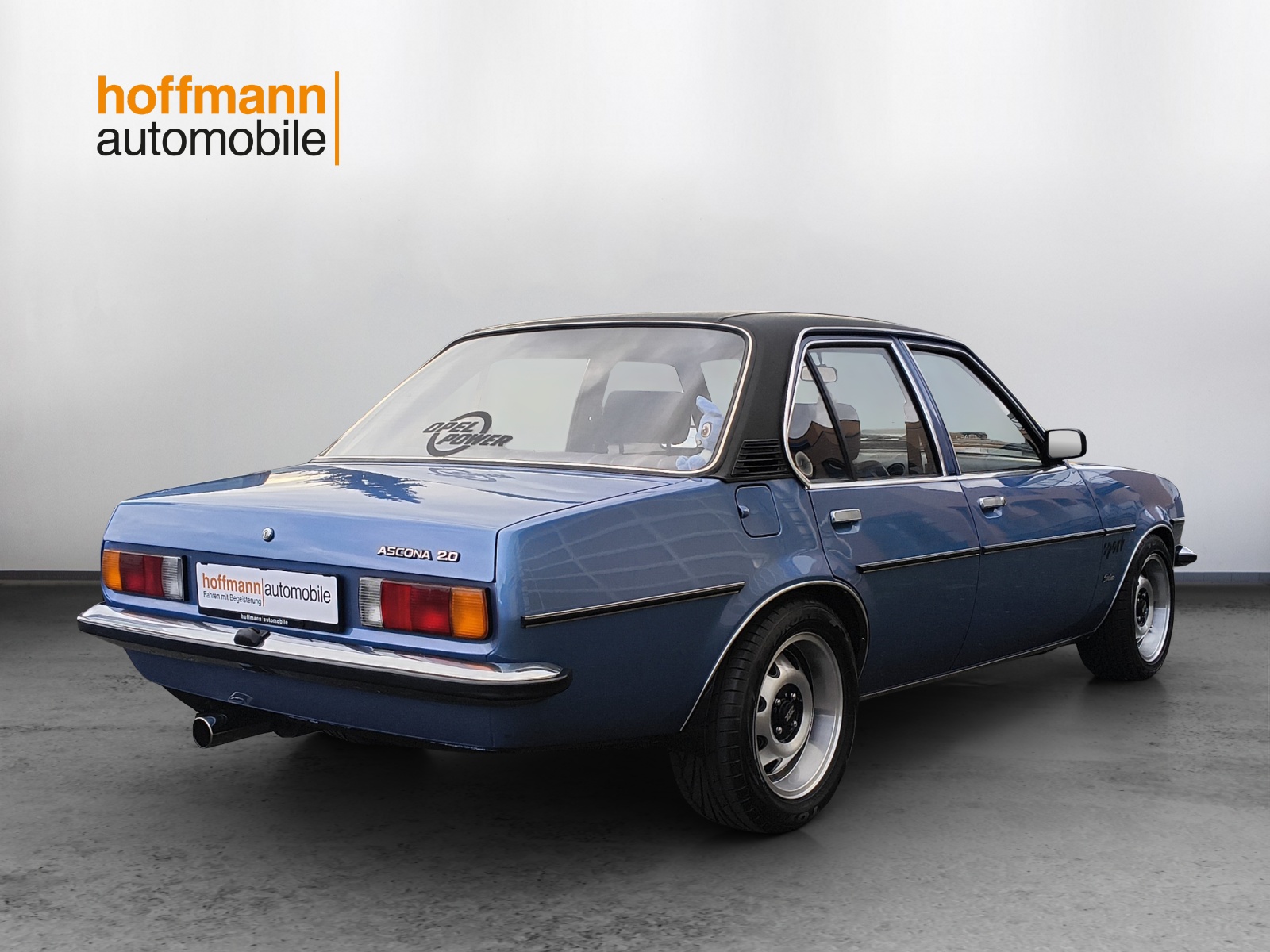 OPEL B 2000-showroom-element-3