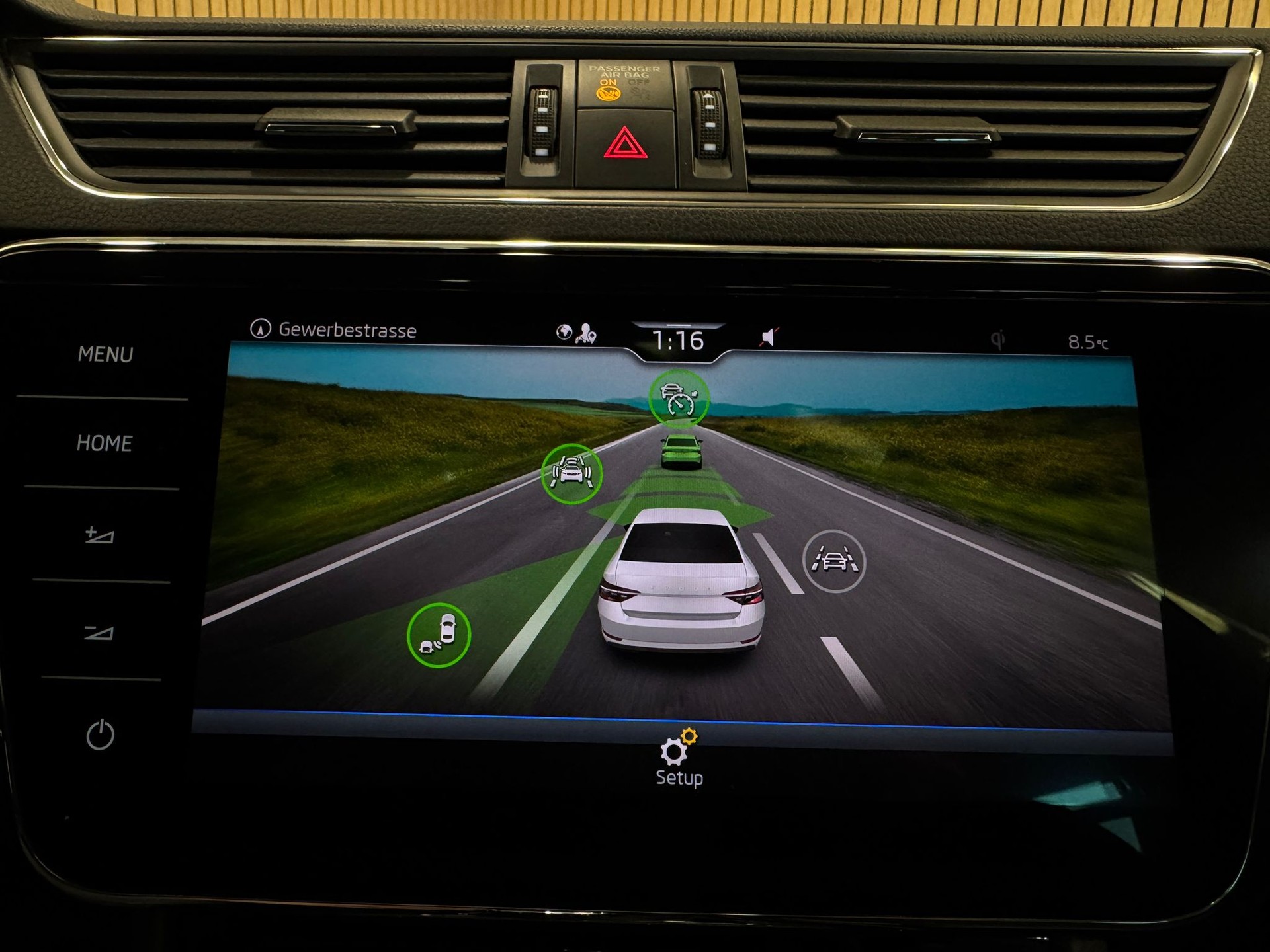 SKODA Superb Limousine 2.0 TDI Style DSG-image-20