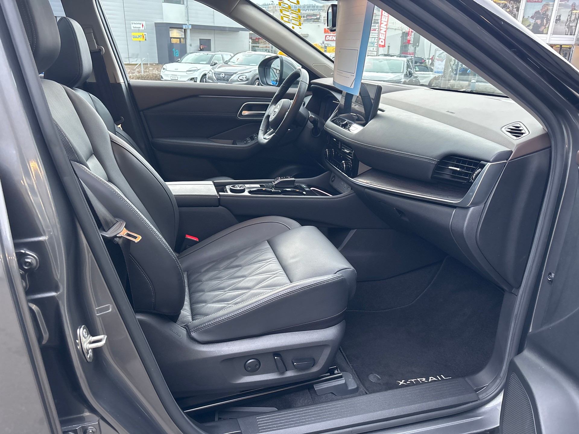 NISSAN X-Trail 1.5 VC-T e-Power 4WD Tekna+-image-15