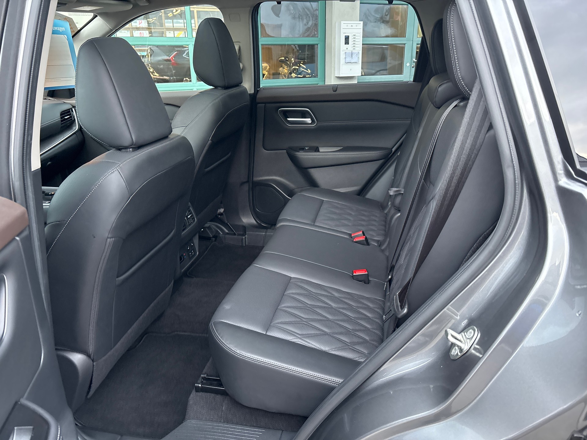 NISSAN X-Trail 1.5 VC-T e-Power 4WD Tekna+-image-16