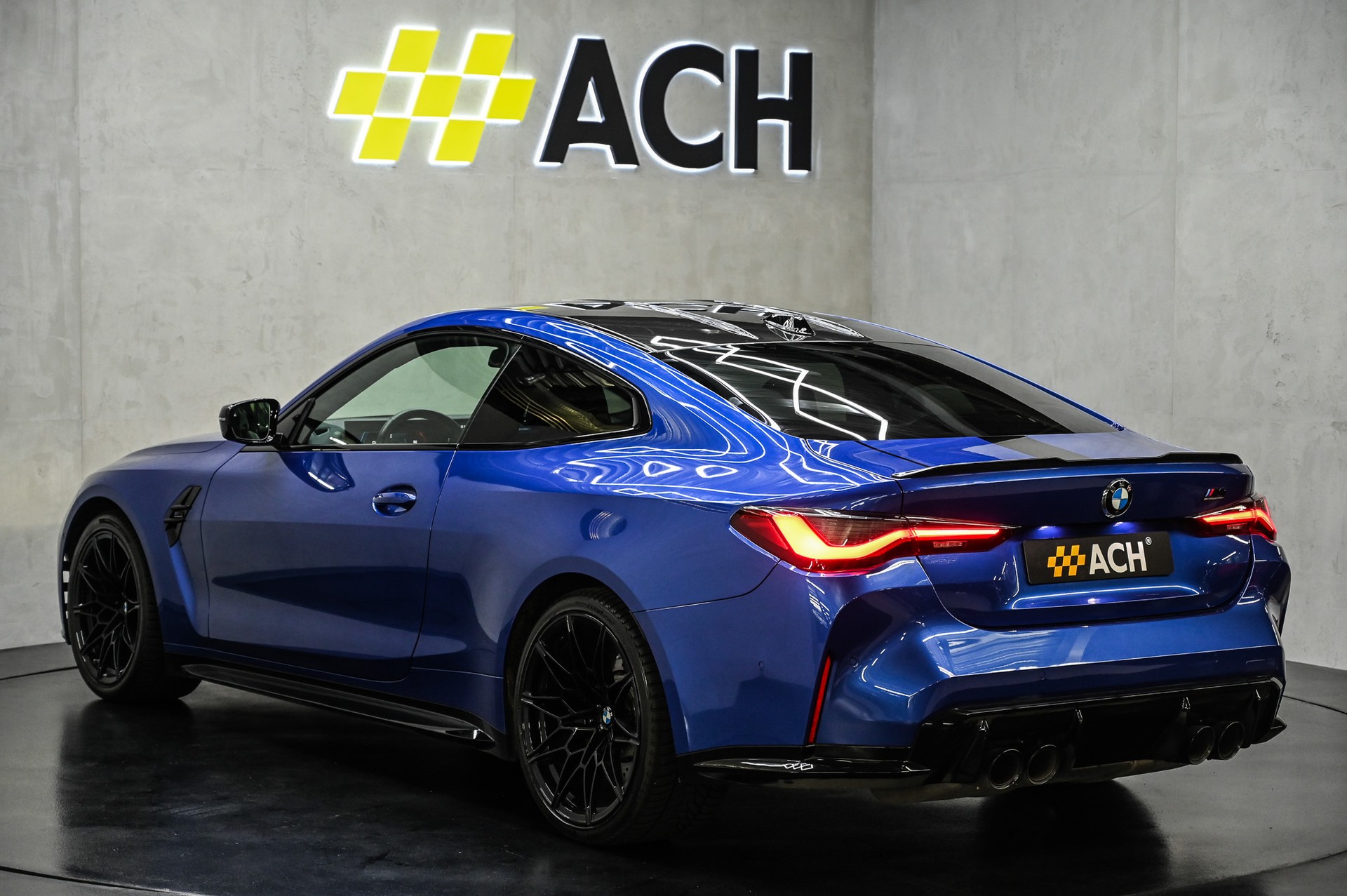 BMW M4 Competition xDrive Coupé-image-6
