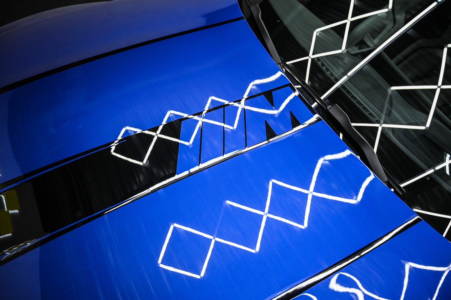 BMW M4 Competition xDrive Coupé-image-15