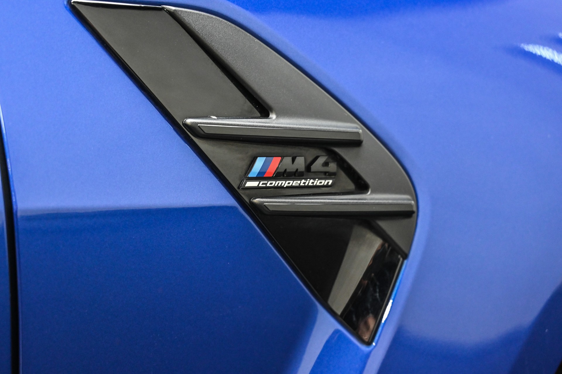 BMW M4 Competition xDrive Coupé-image-20