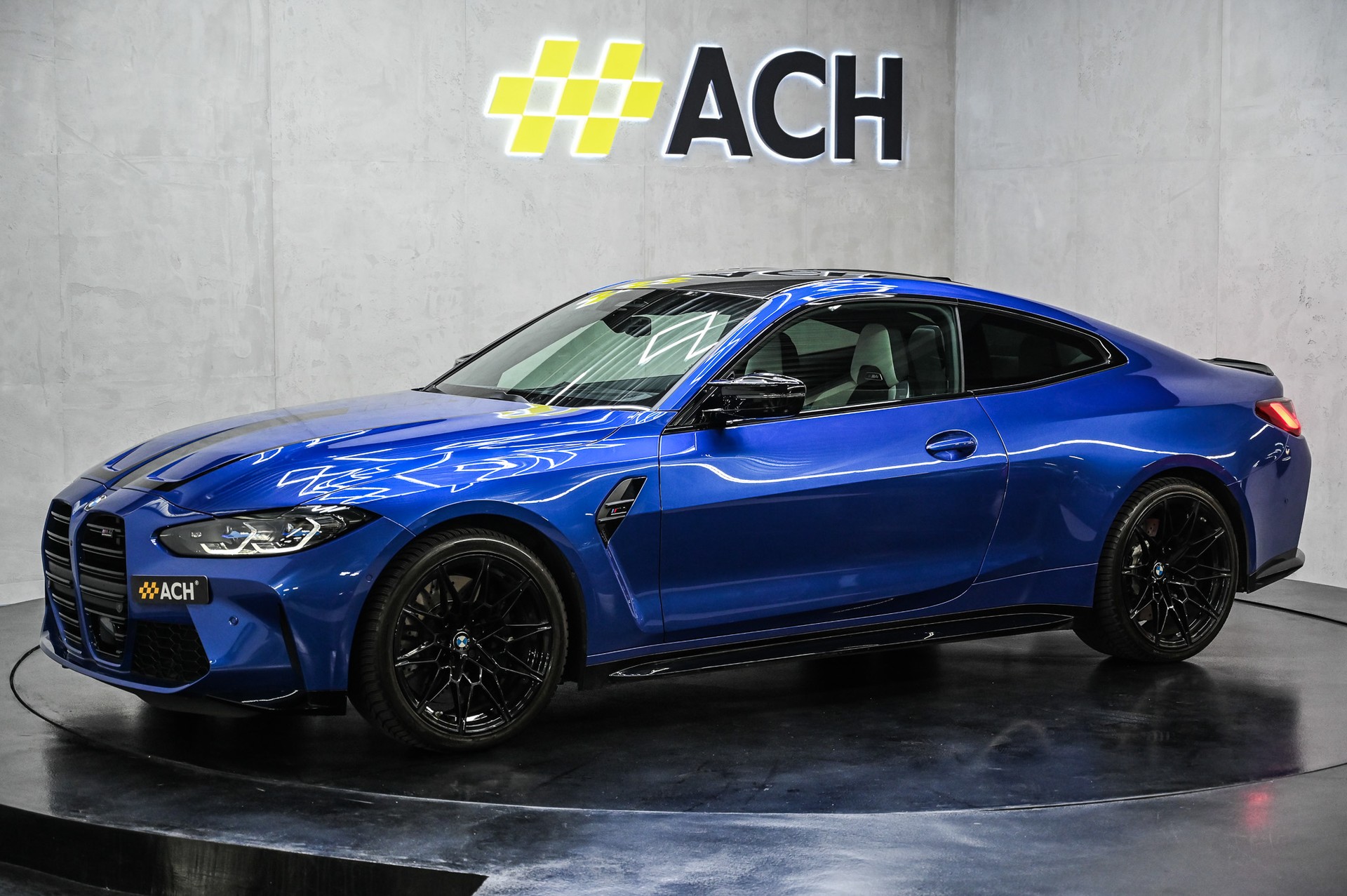 BMW M4 Competition xDrive Coupé-image-3