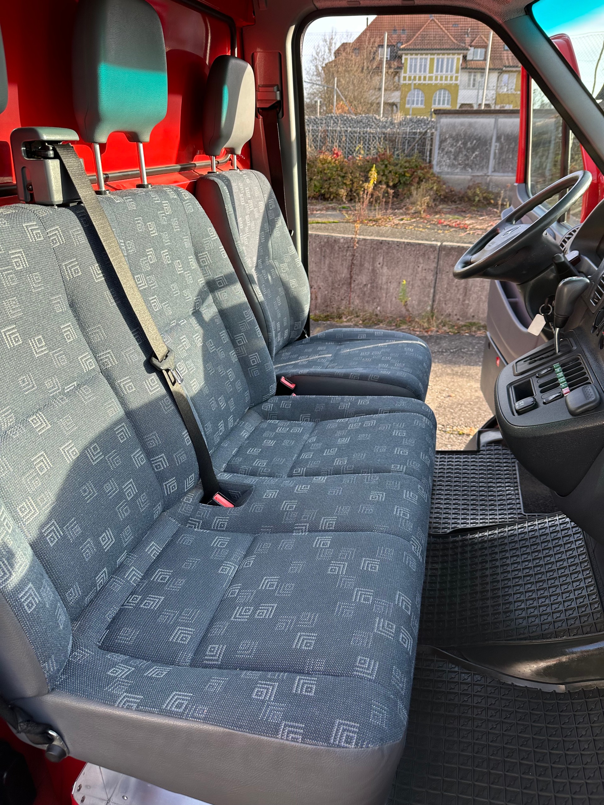 MERCEDES-BENZ Sprinter 616 CDI 4x4-image-5