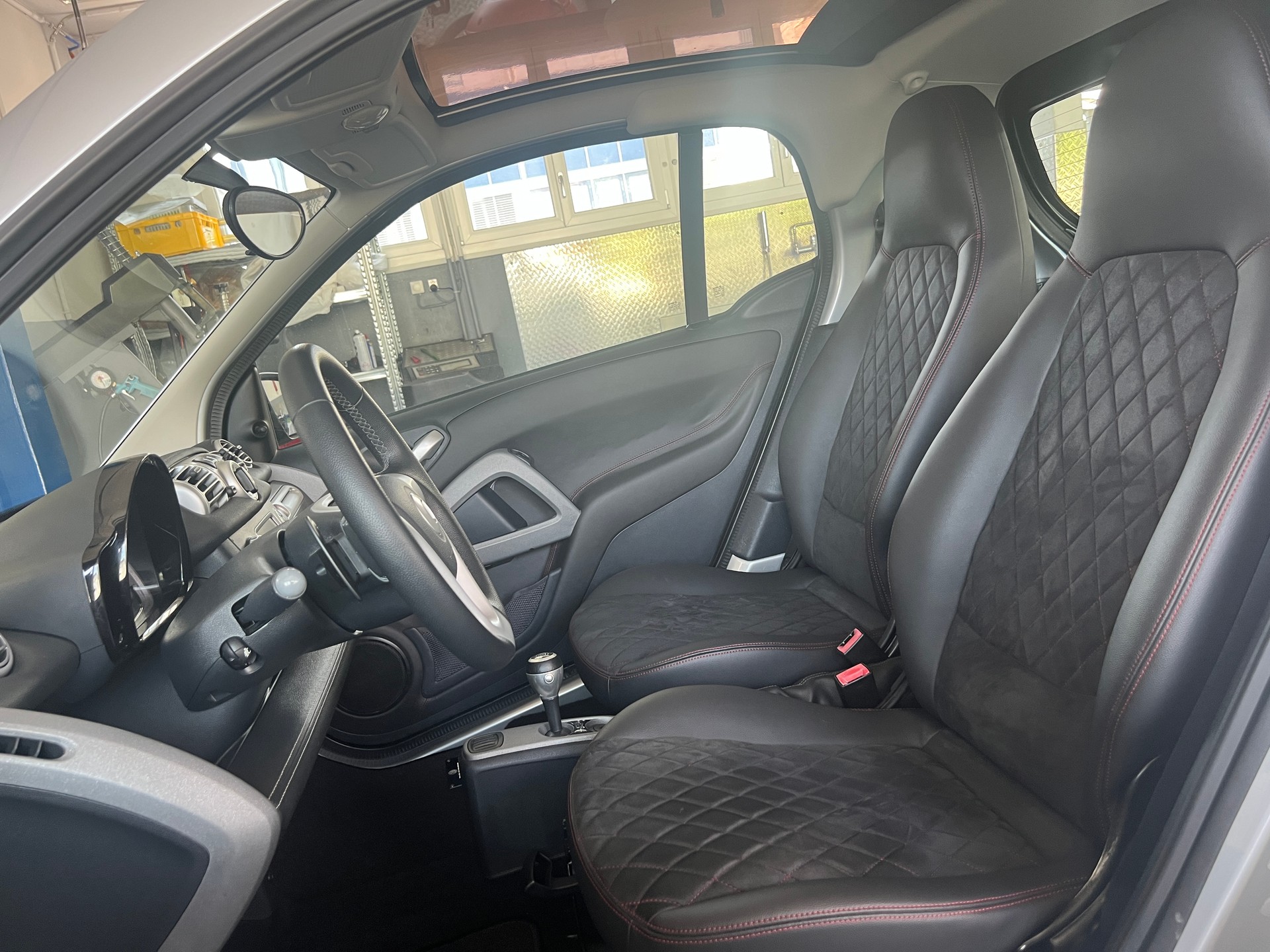 SMART fortwo Brabus softouch-image-5