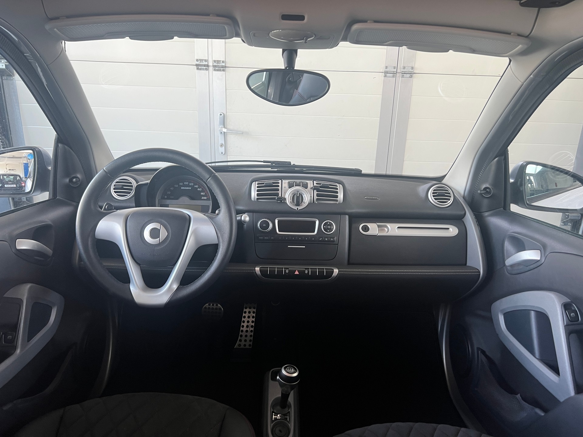 SMART fortwo Brabus softouch-image-7