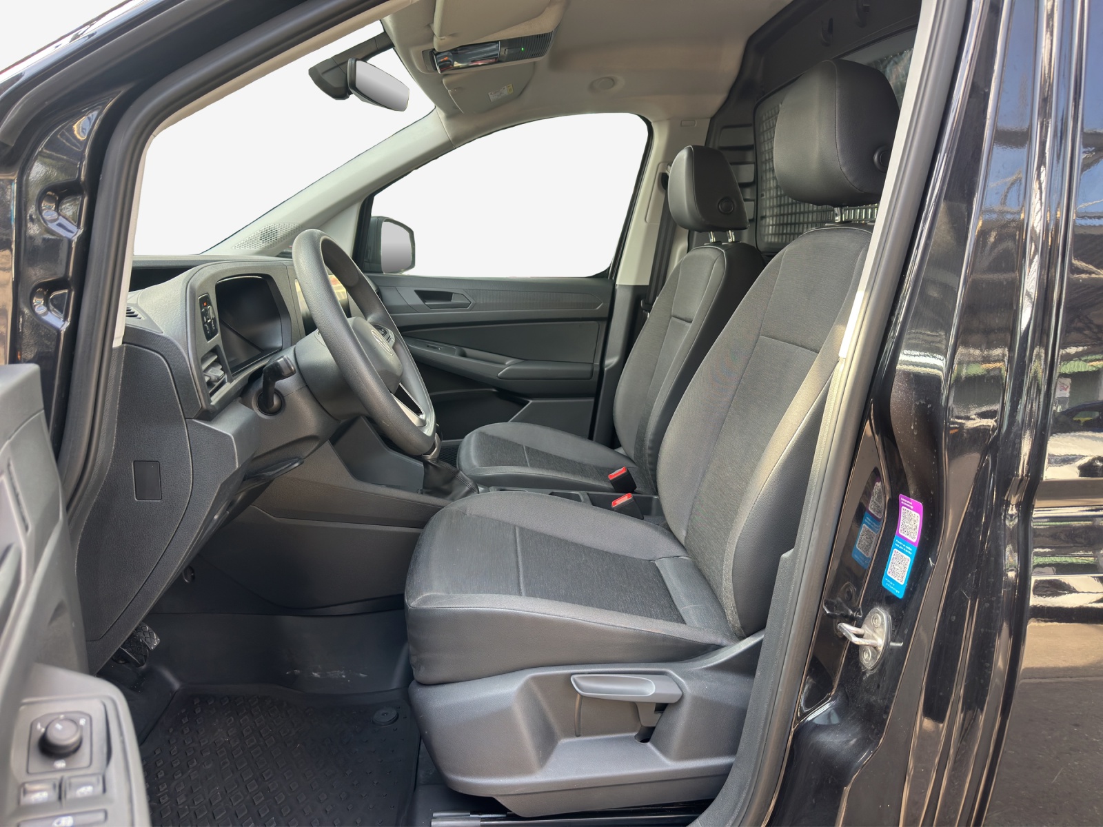 VW Caddy Cargo 2.0TDI Maxi-image-7