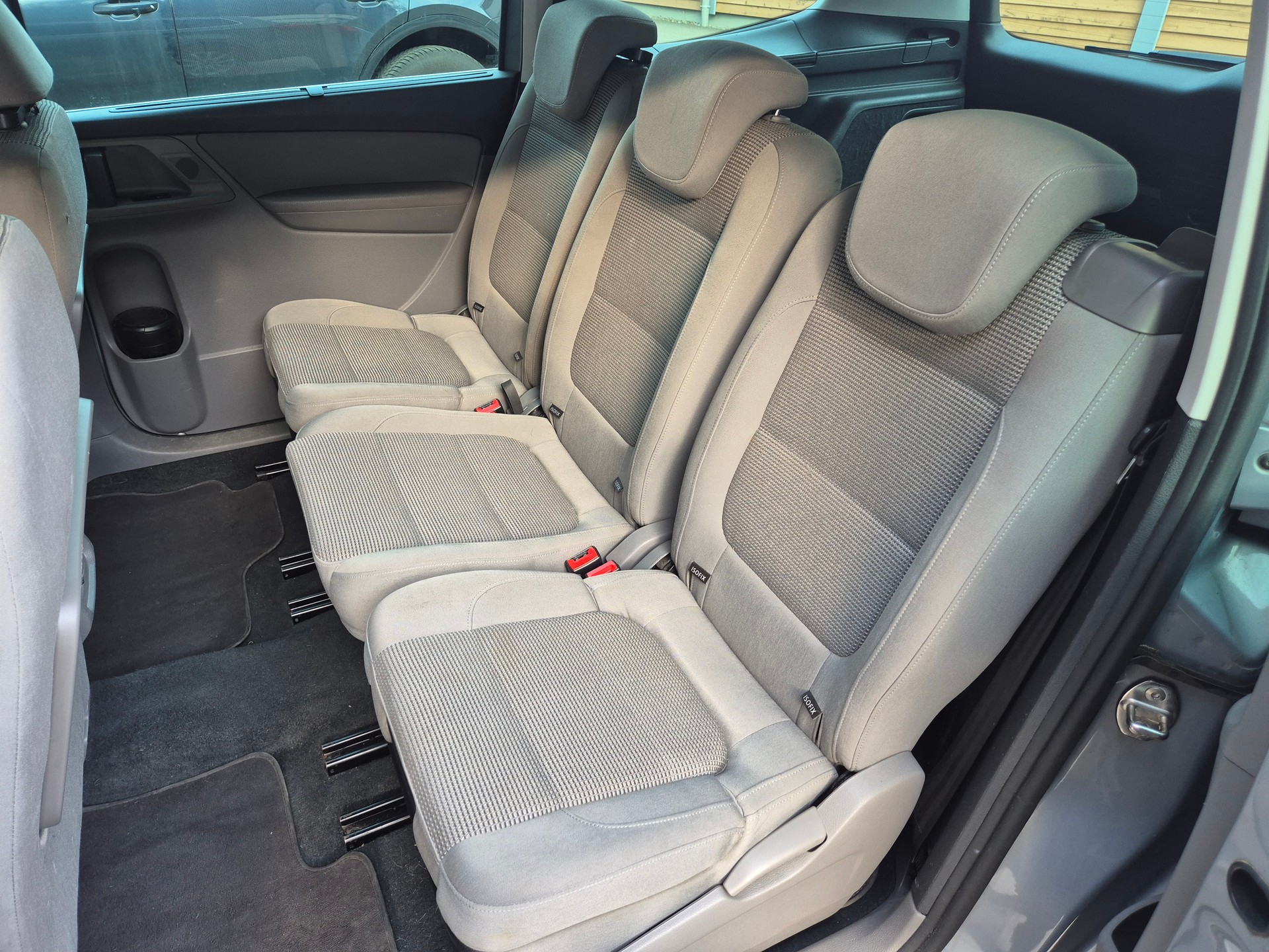 VW Sharan 2.0 TDI BMT Comfortline 4Motion-image-8