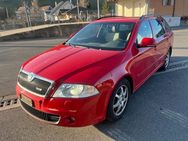 SKODA Octavia 2.0 TDI RS DSG