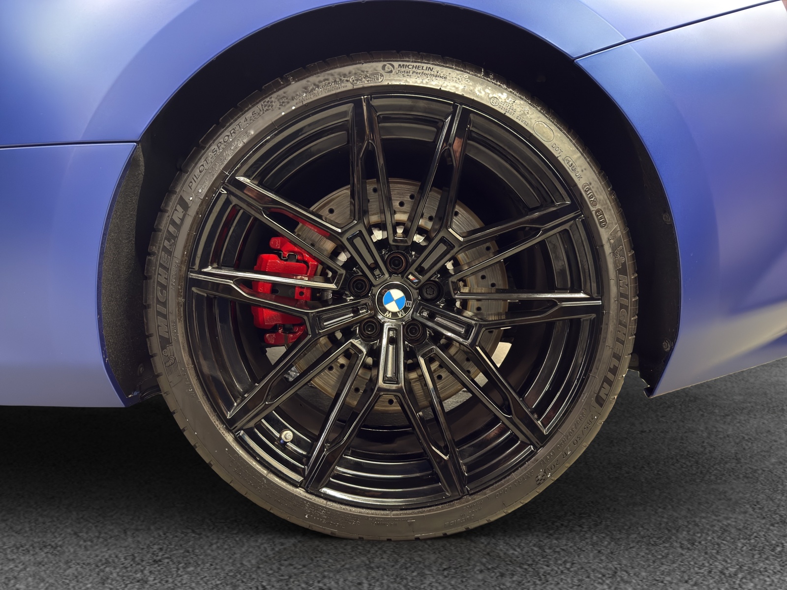BMW M2 Steptronic Pure M Sport-image-9