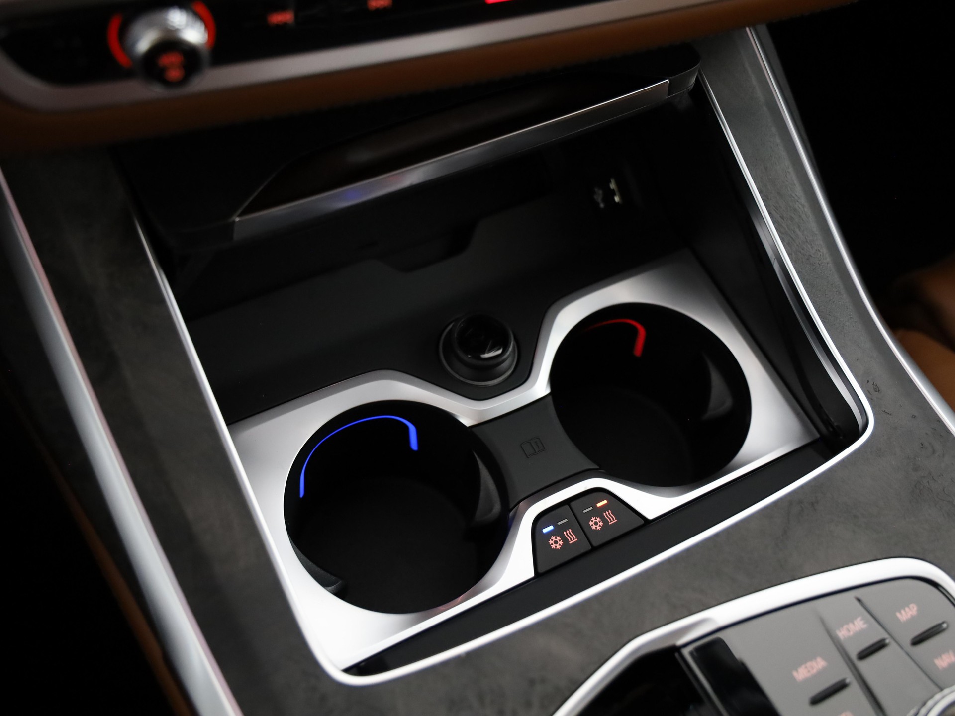 BMW X7 40i xDrive-image-20