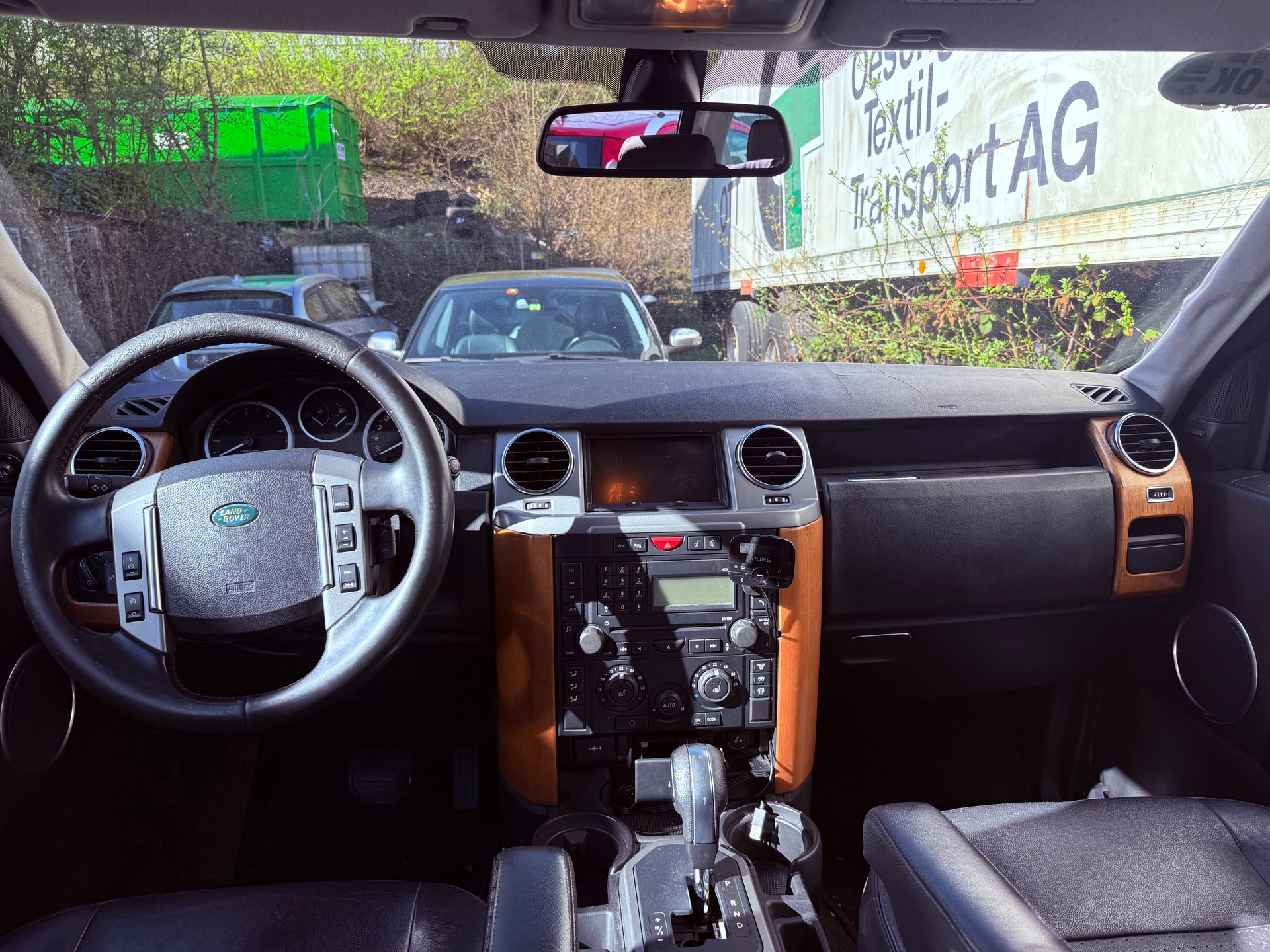 LAND ROVER Discovery 2.7d V6 S-image-8