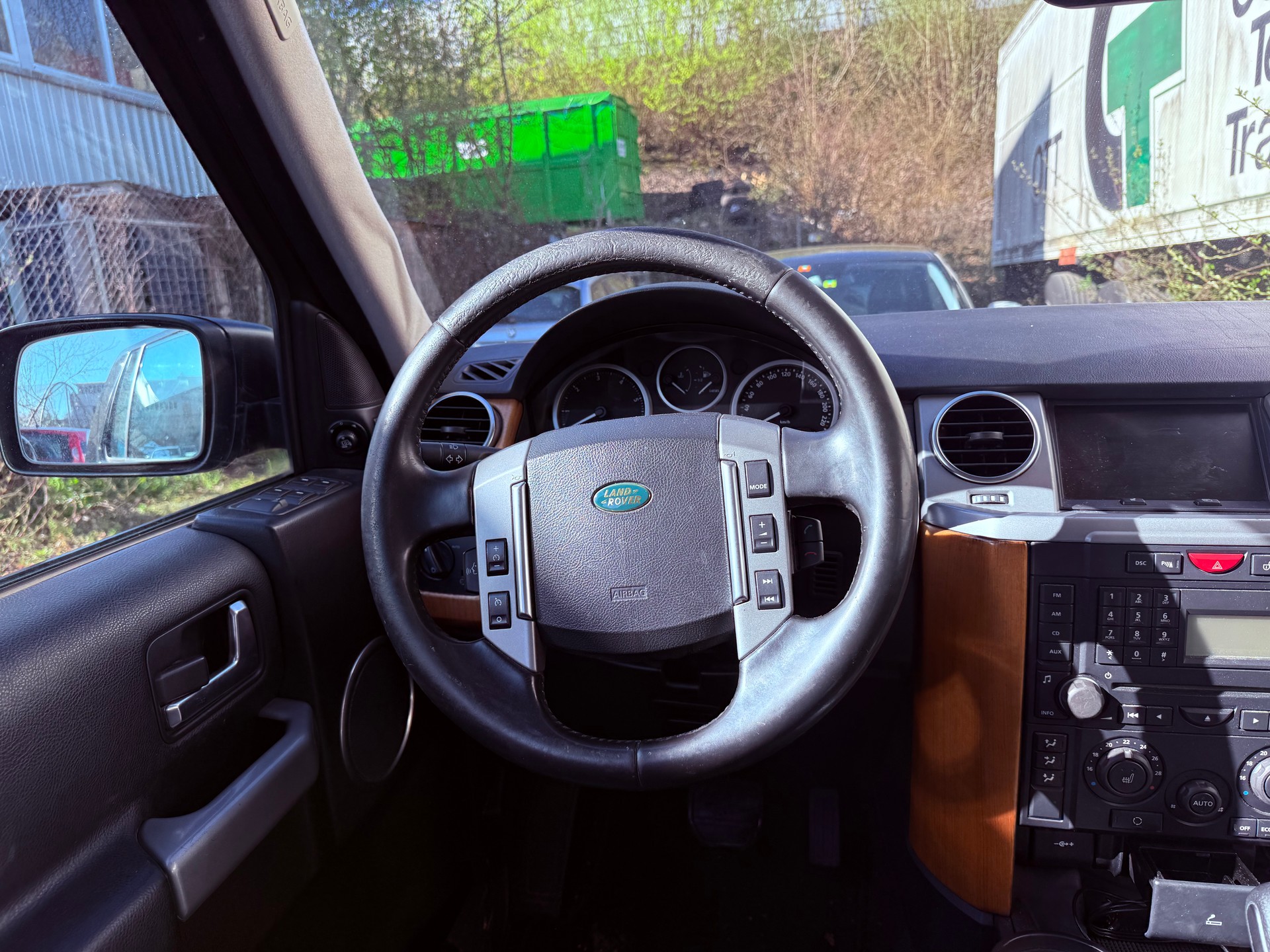 LAND ROVER Discovery 2.7d V6 S-image-9