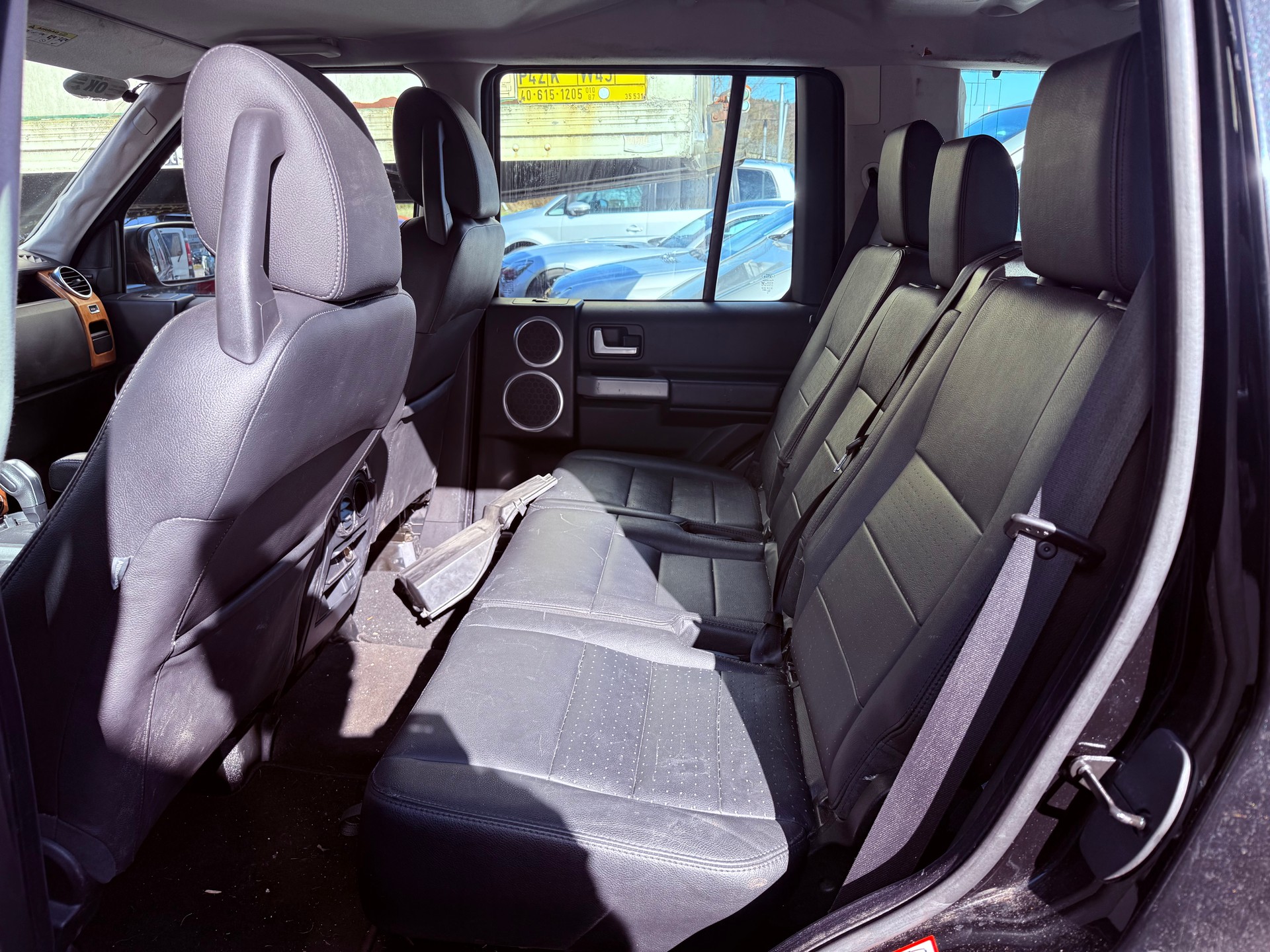 LAND ROVER Discovery 2.7d V6 S-image-10
