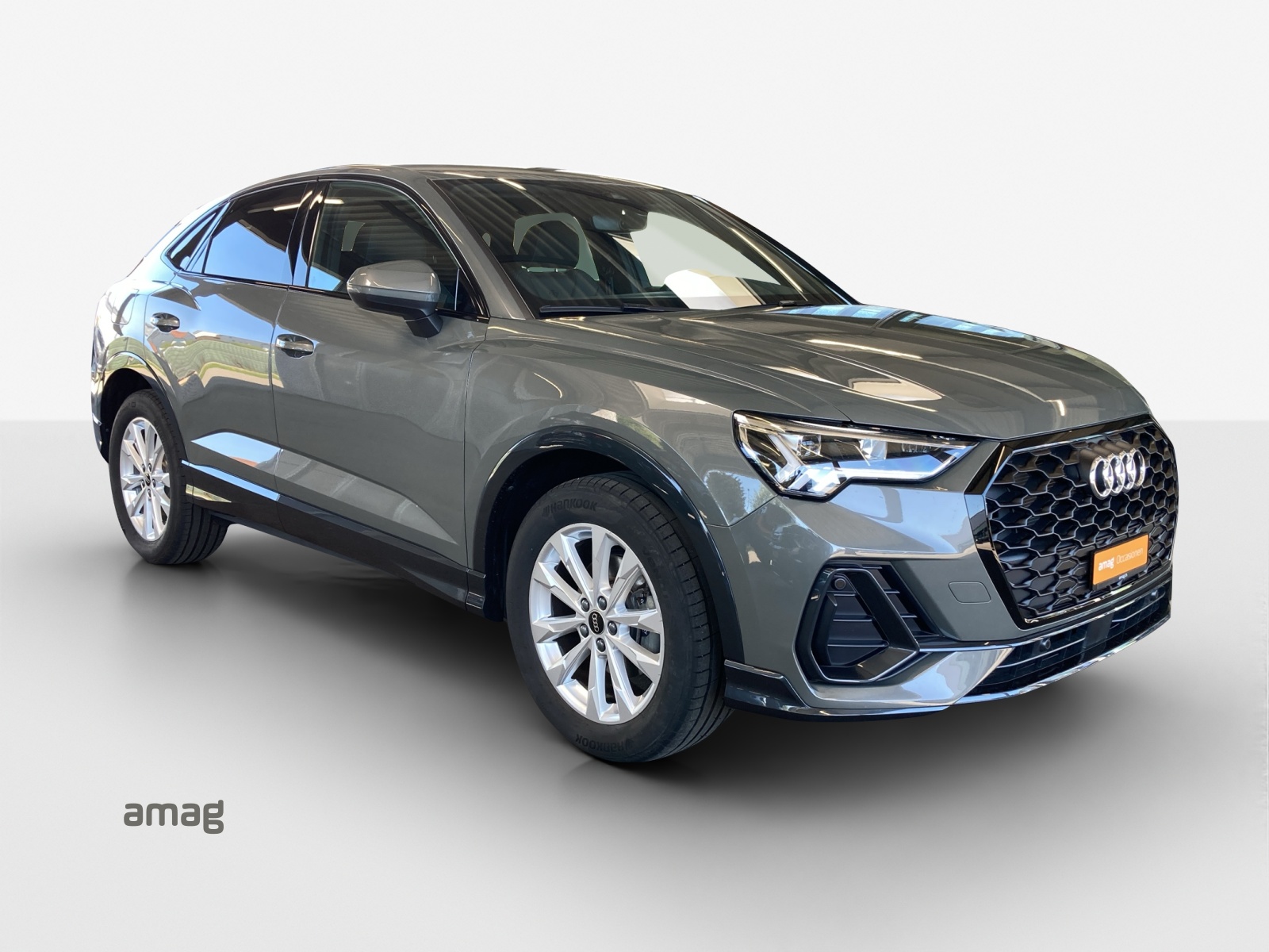 AUDI Q3 Sportback 35 TFSI Attraction S-tronic-image-5